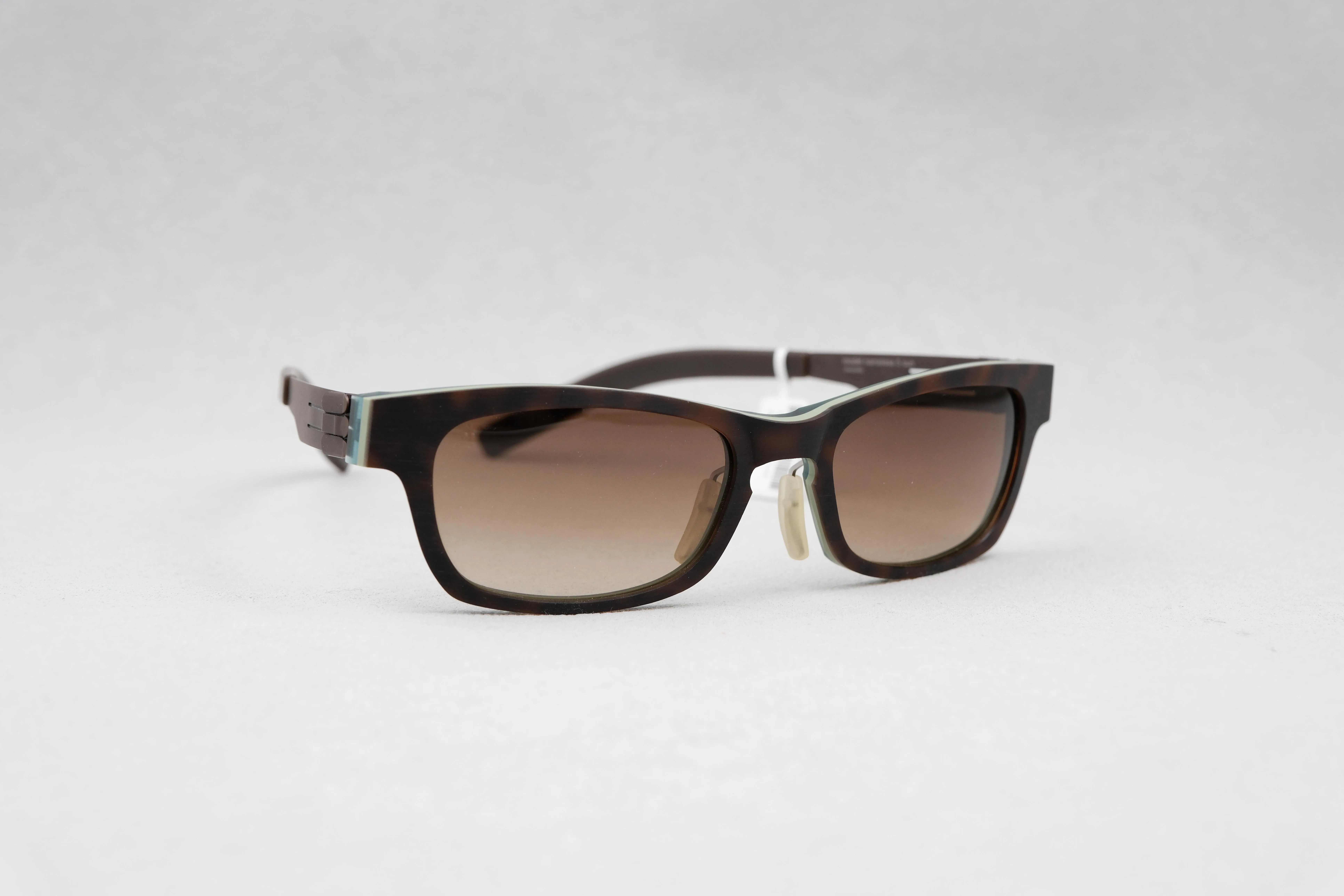 ic!berlin nameless 5 sun chocolate