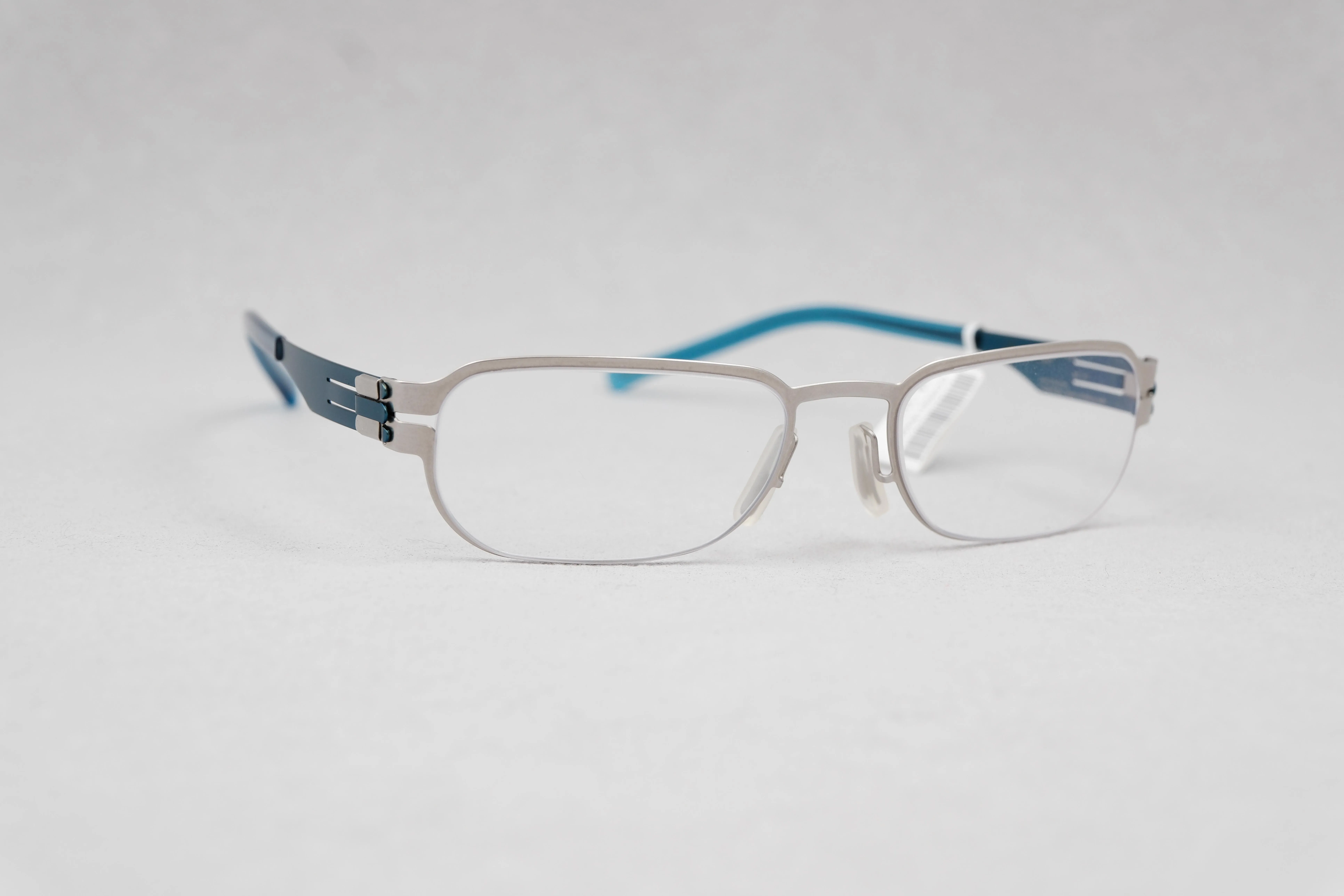 ic!berlin nalah blue