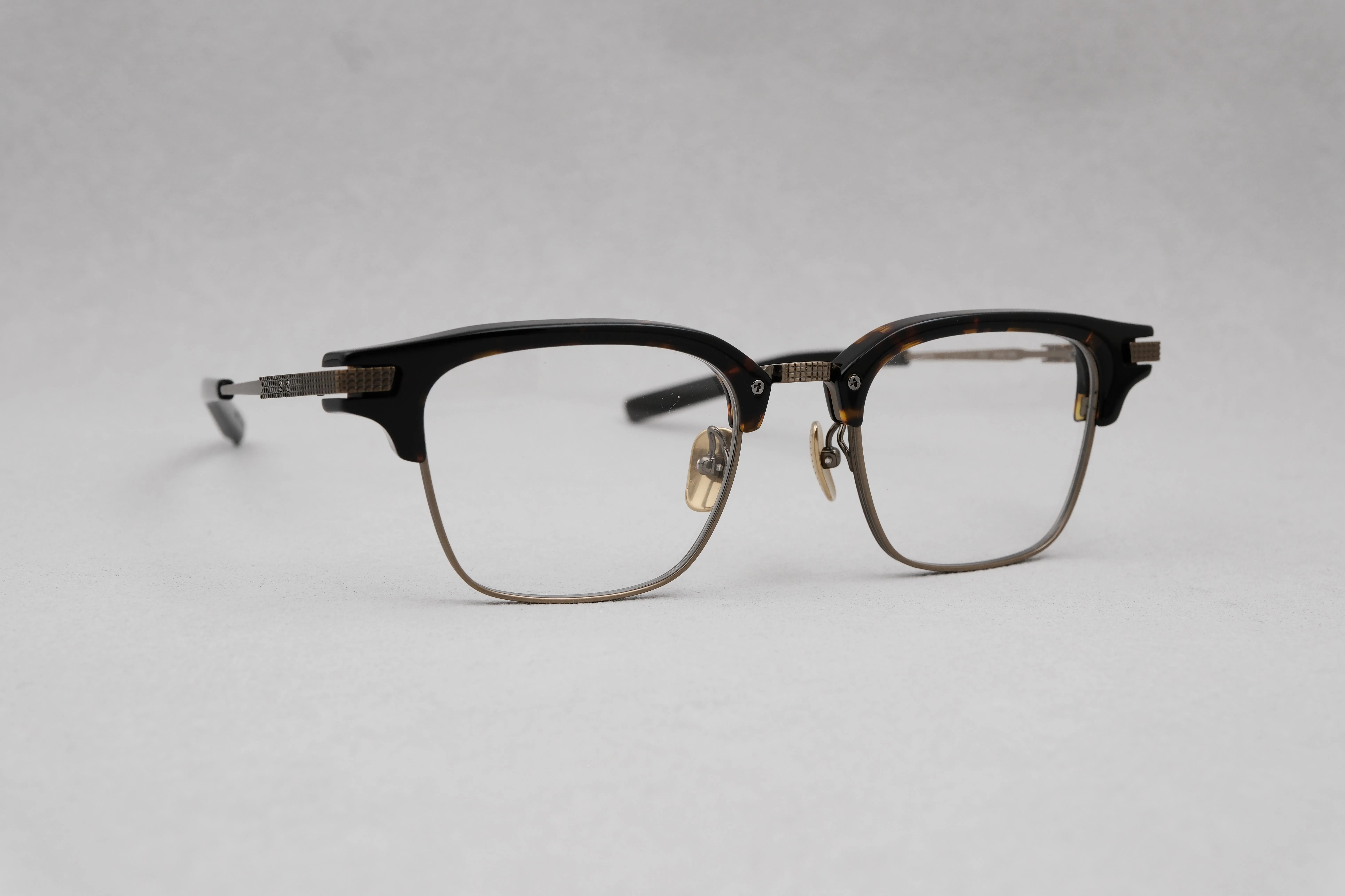 999.9 M-01H 9303 HIGH END