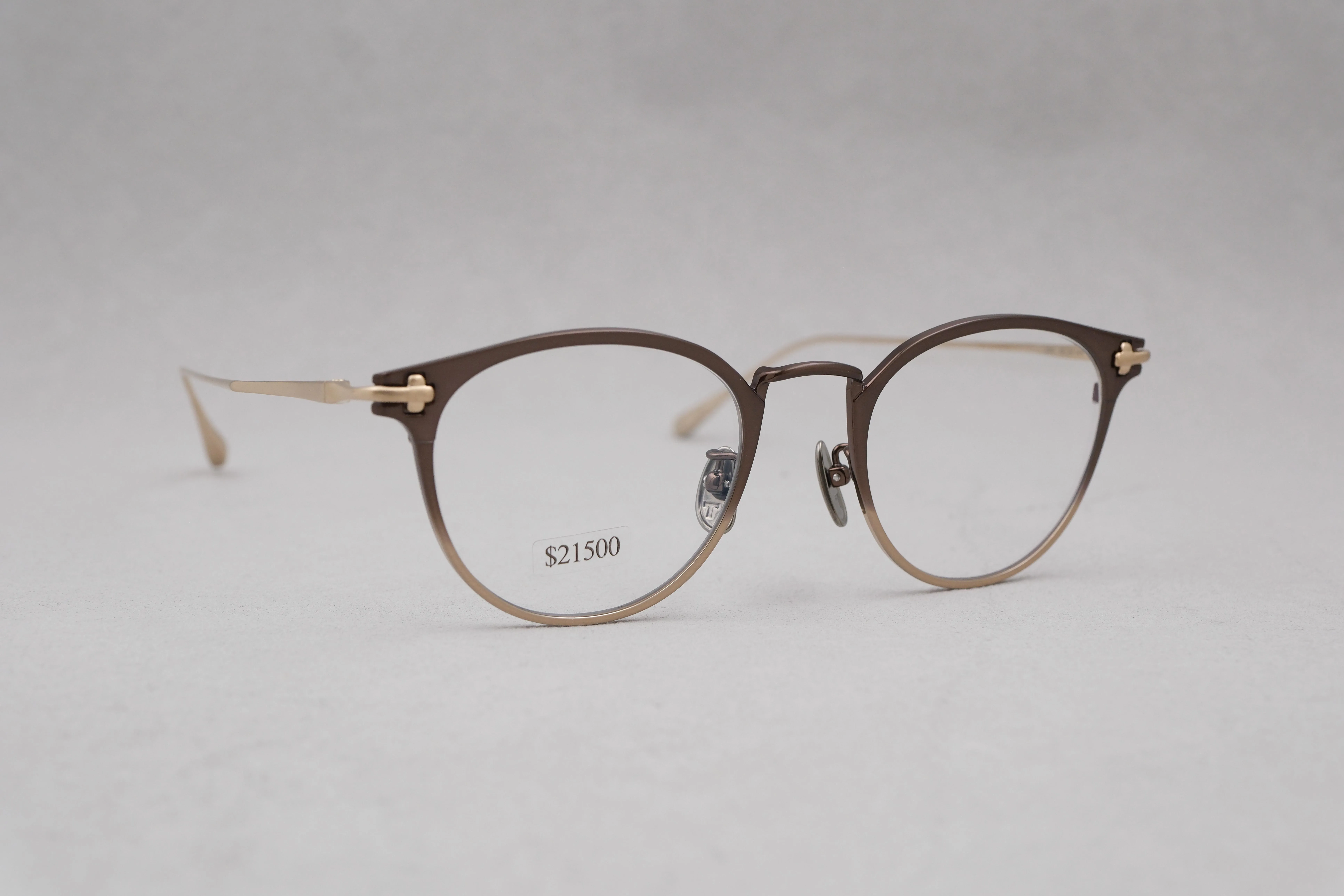 Taylor with resp plural2 col.03