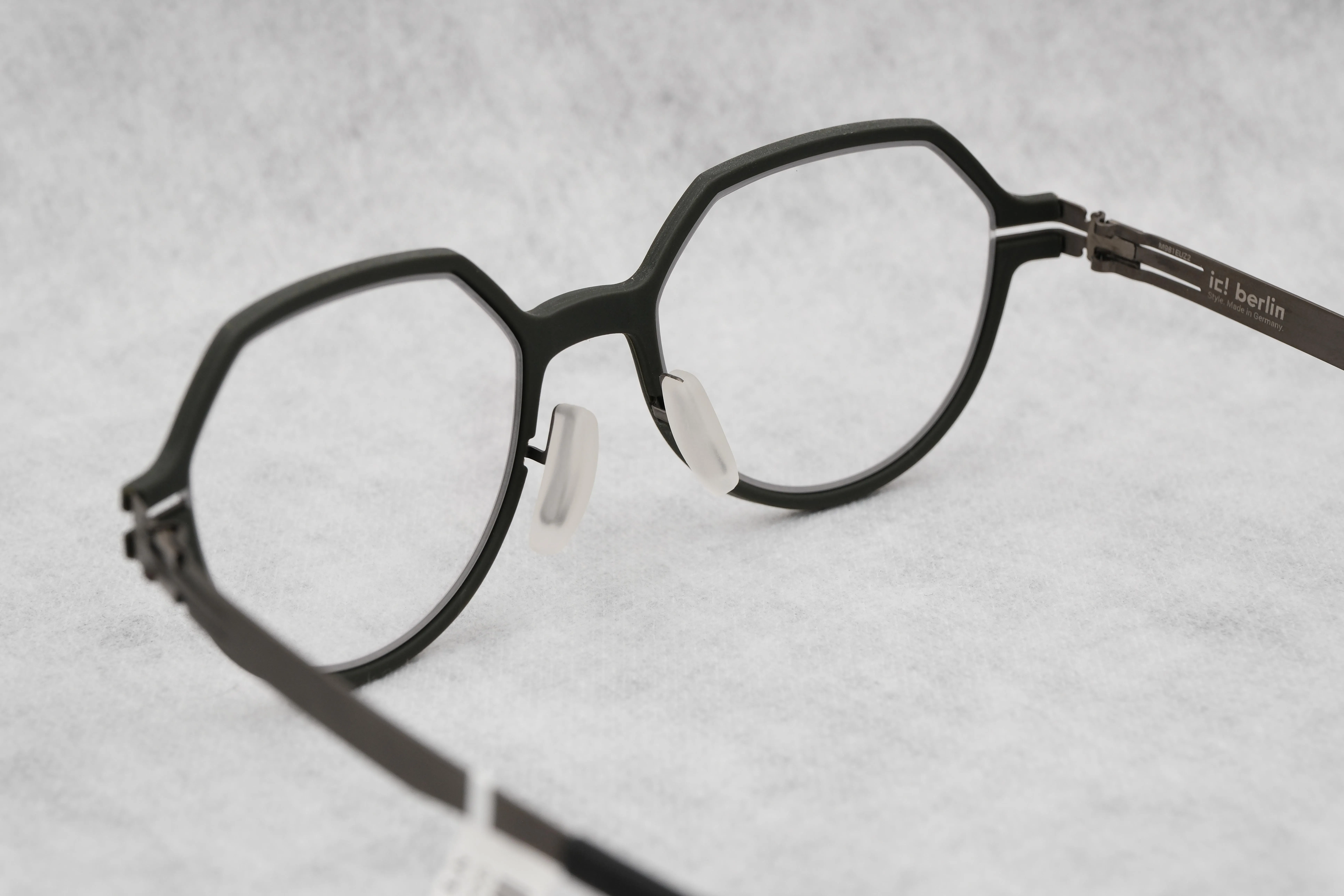 ic!berlin Sirian DarkGreen/Grapite