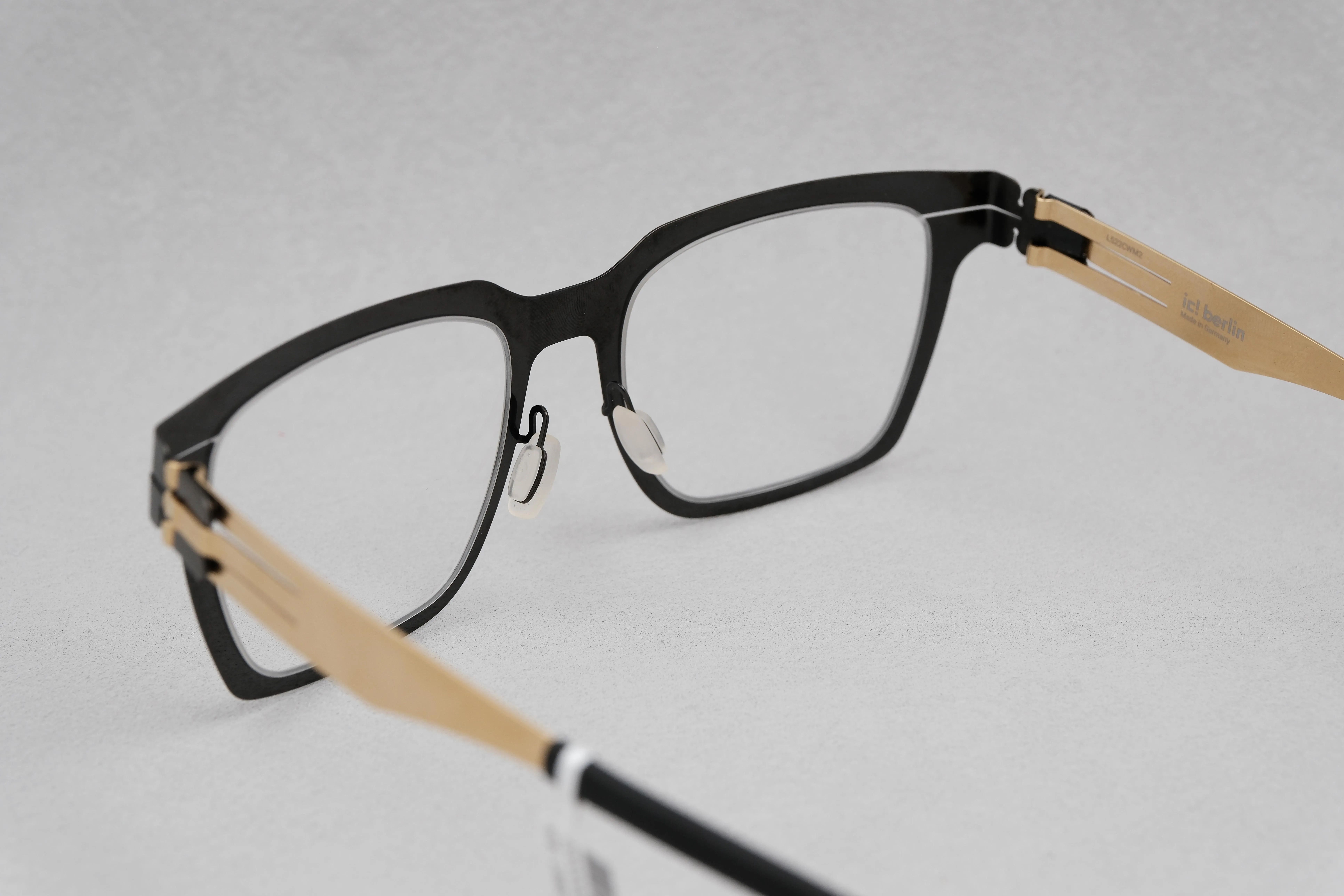 ic!berlin 25周年 Mr.Yang Gun Metal