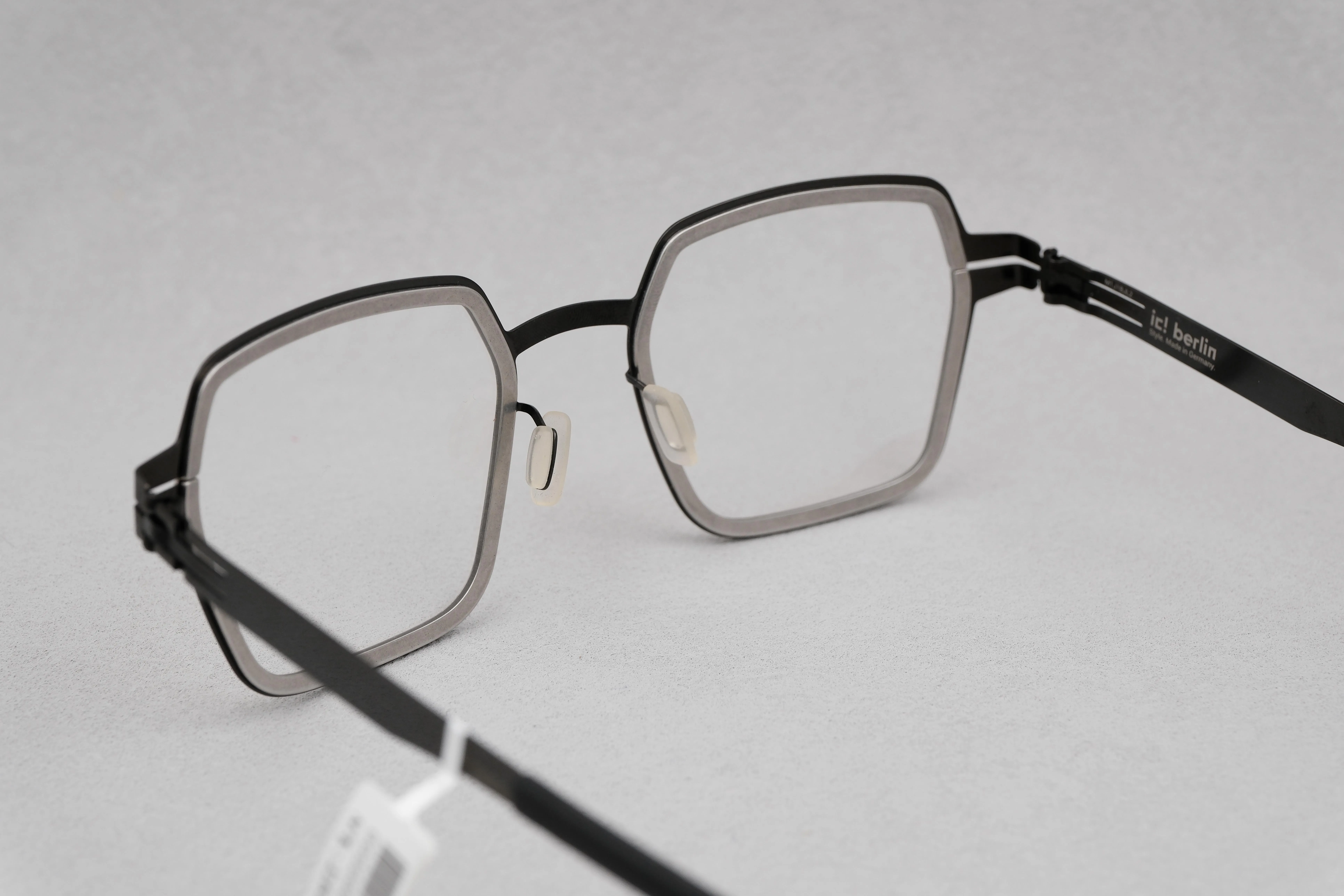 ic!berlin Nio Rough/Gun Metal