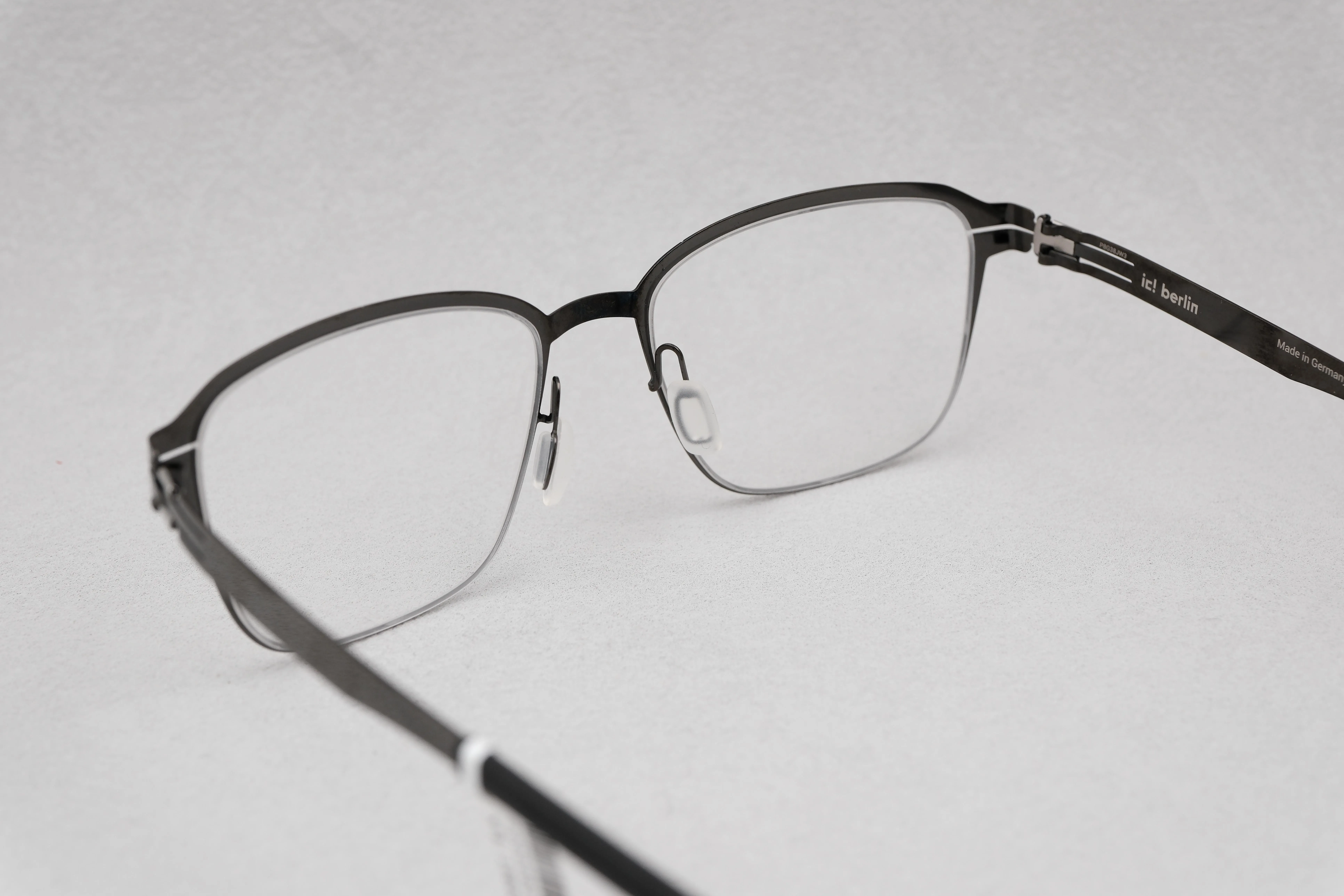 ic!berlin Tebie Gun Metal