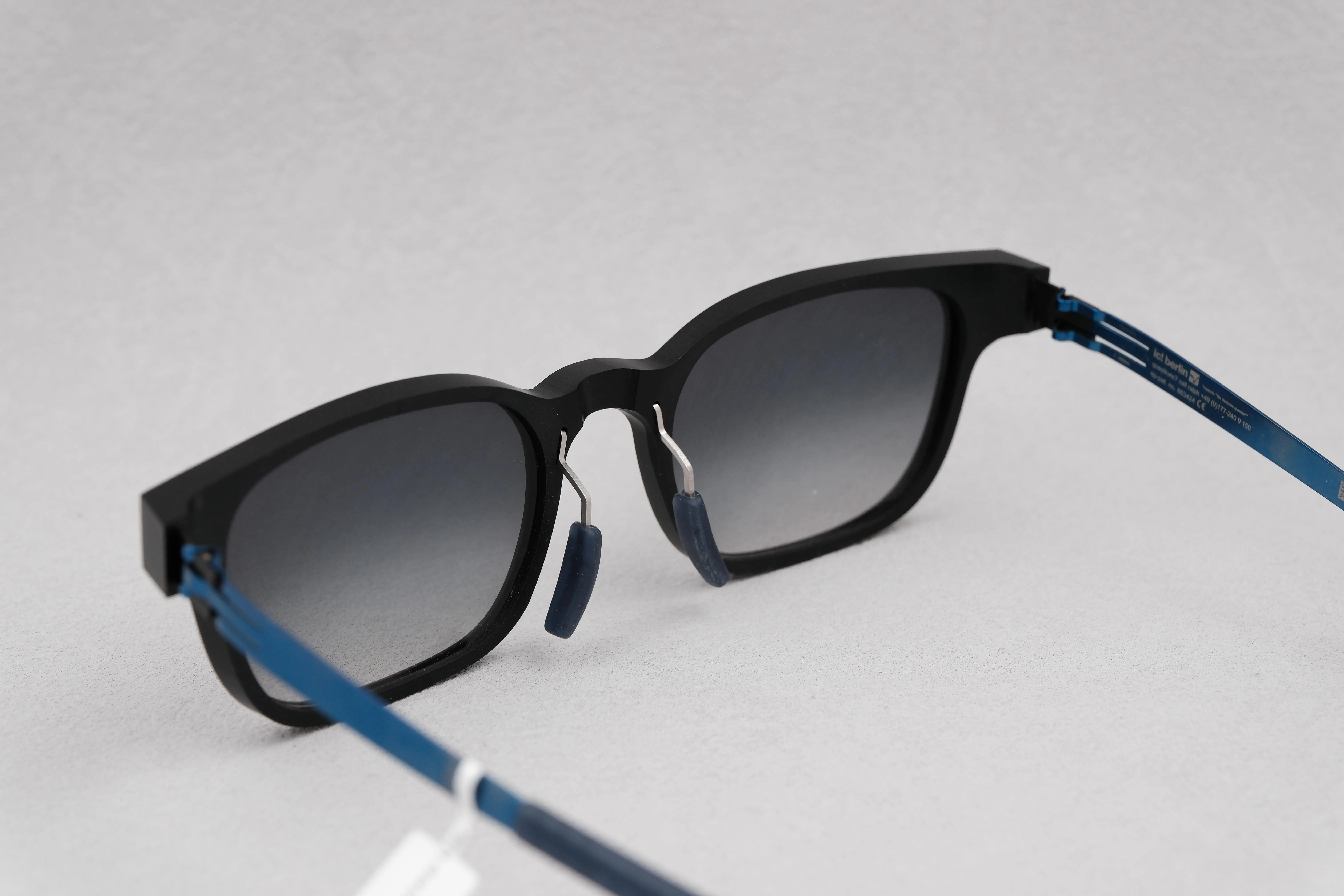 ic!berlin model klavierspieler klau