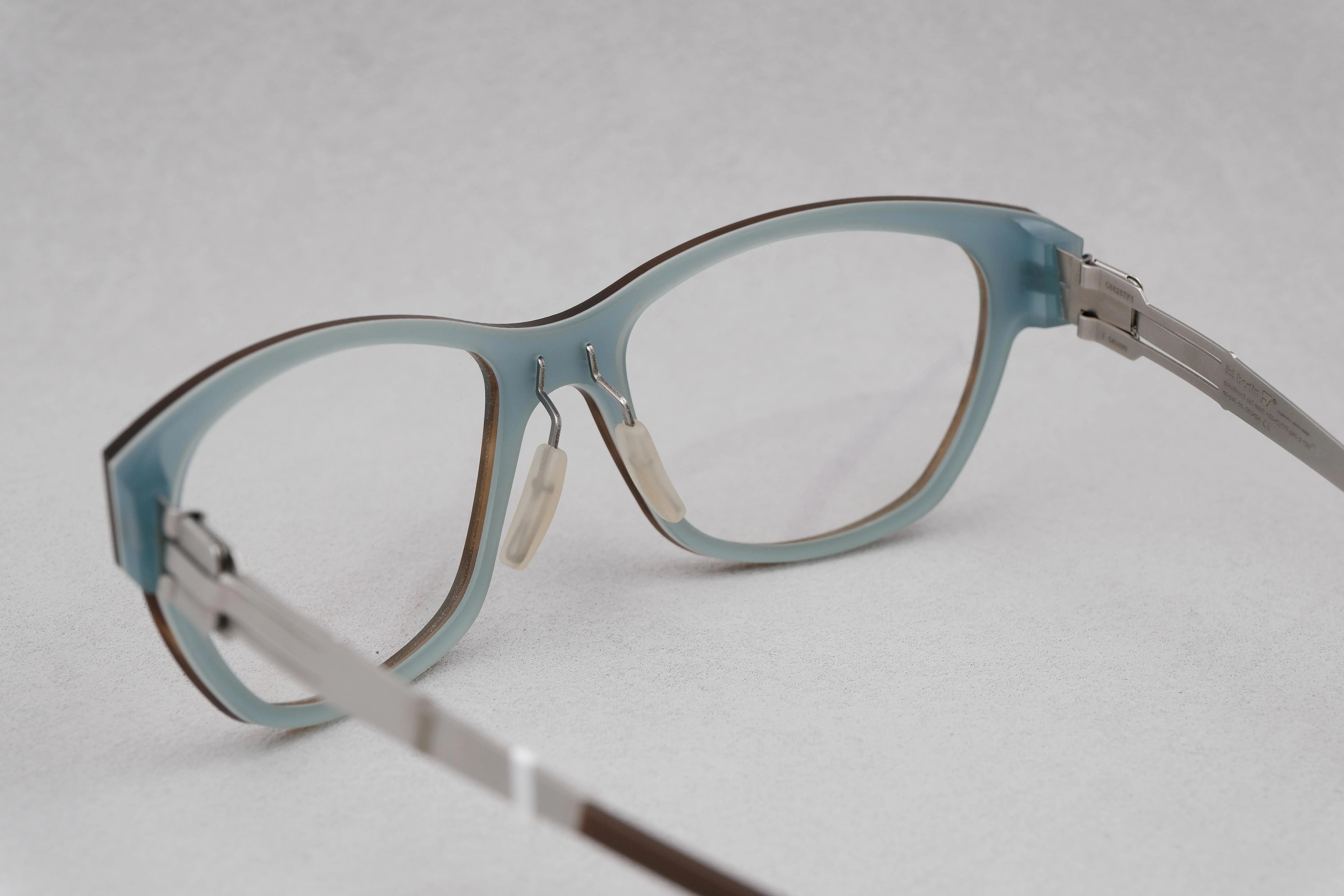 ic!berlin black hole pearl