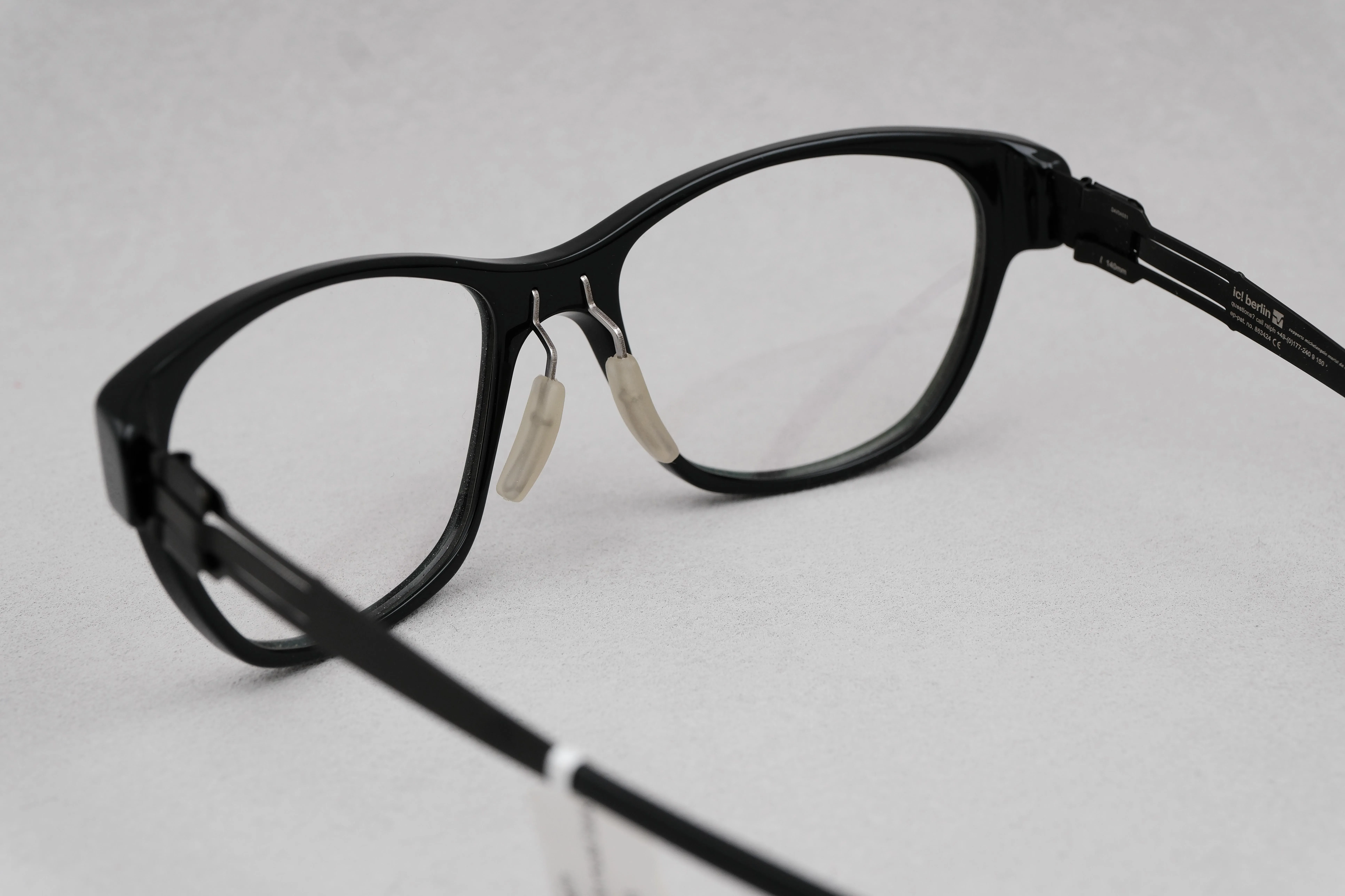 ic!berlin ic!berlin model black hol