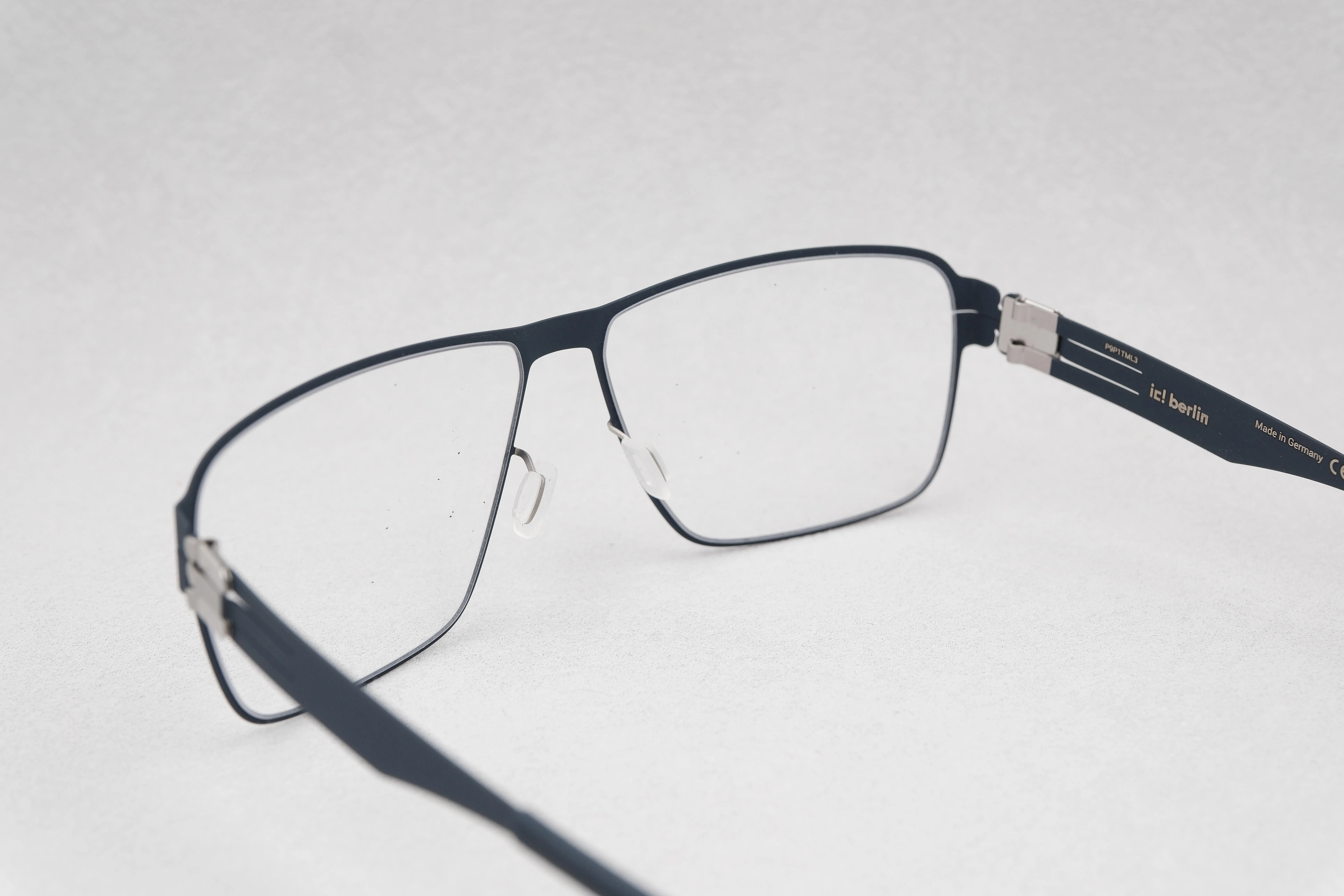 ic!berlin Thorsti S.Large Marine B