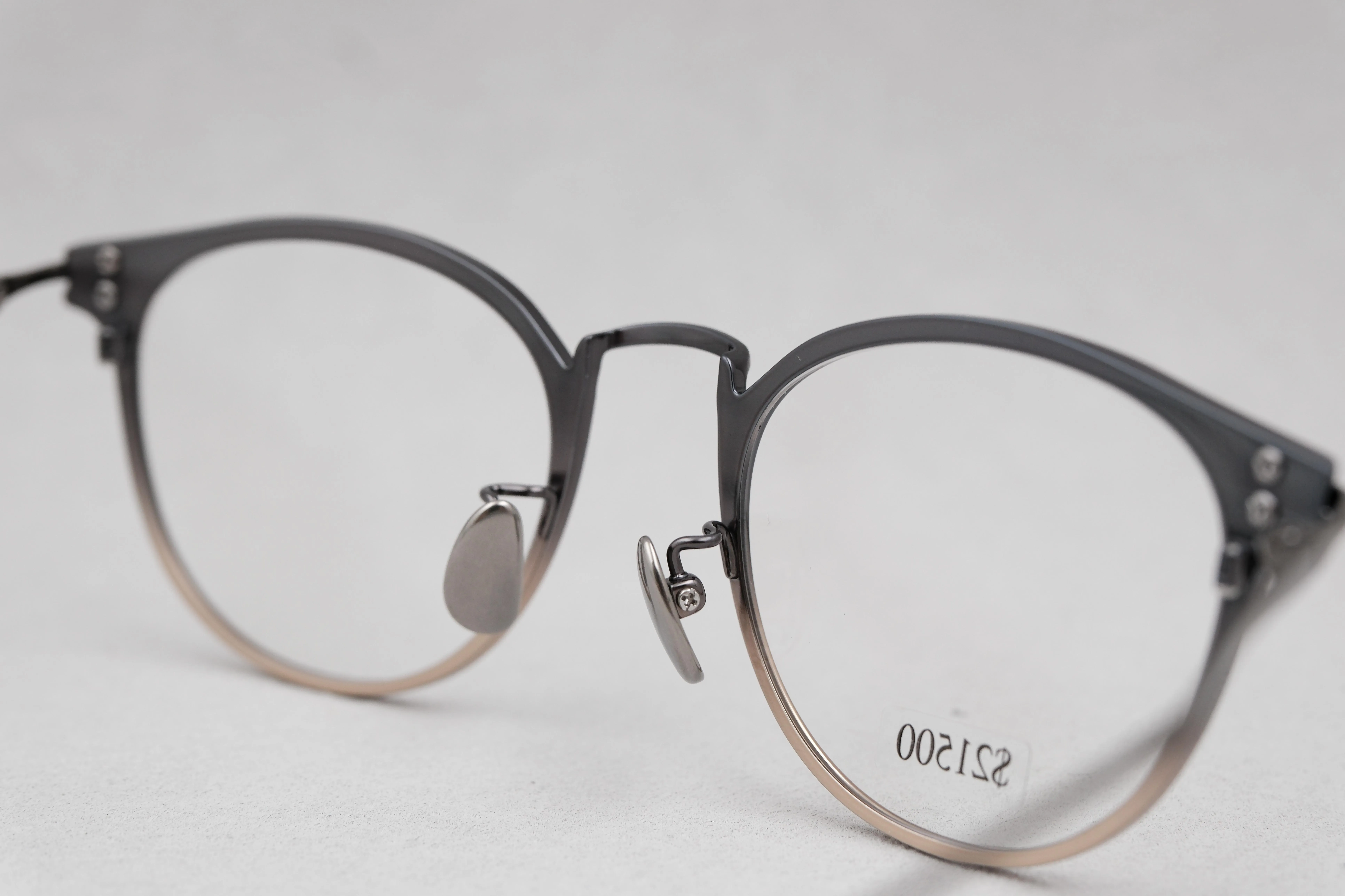 Taylor with resp plural2 col.05