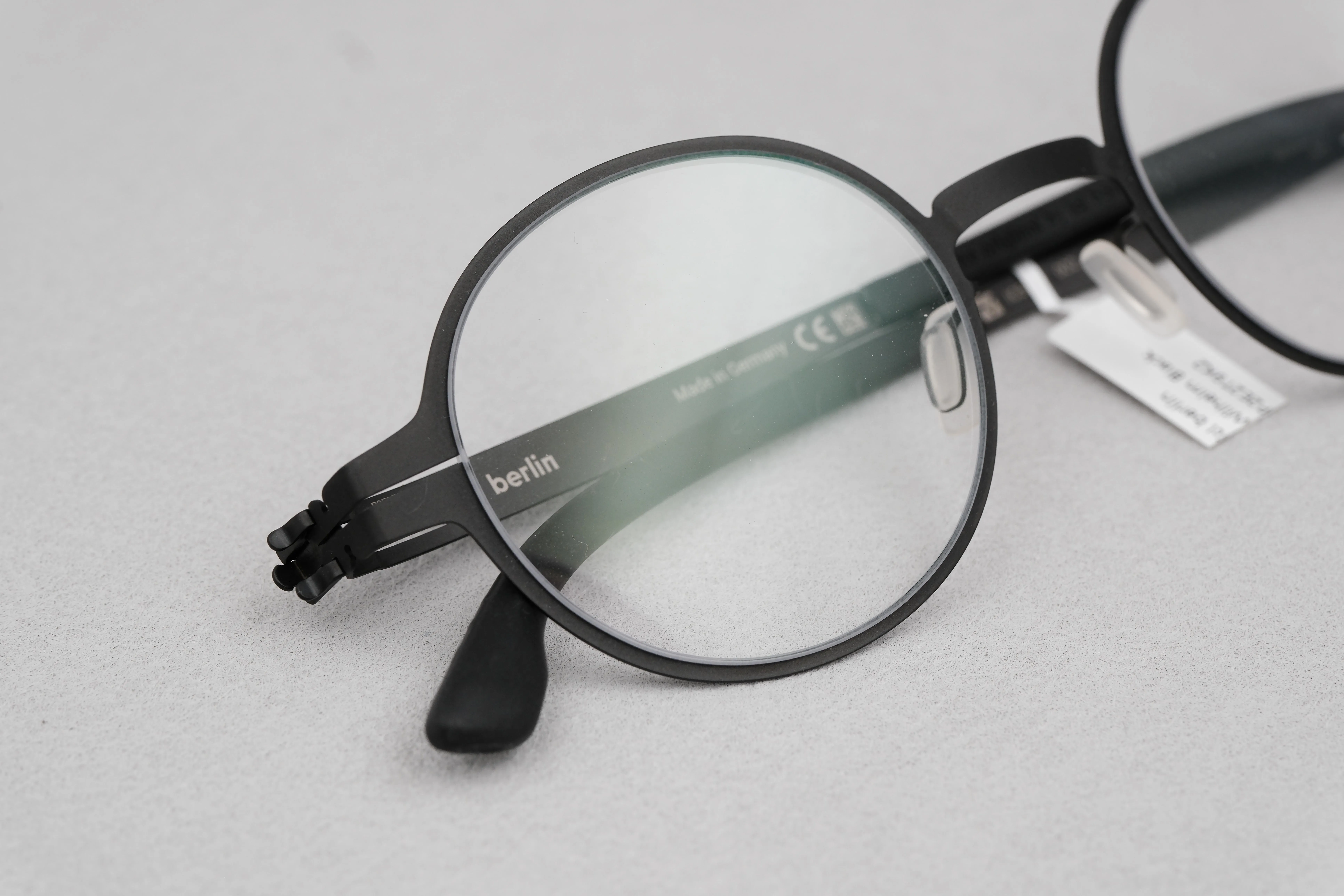 ic!berlin Wilhelm Black