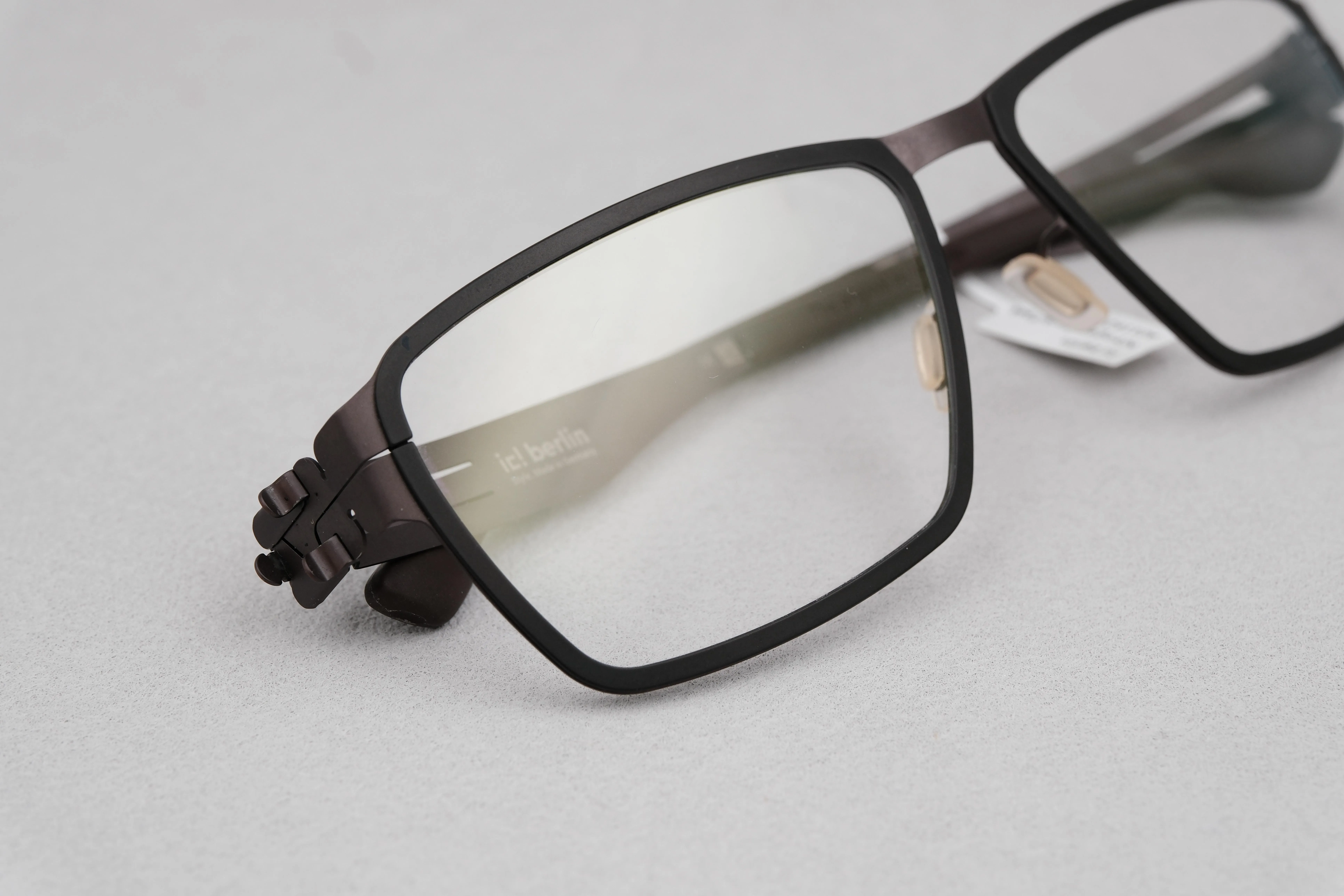 ic!berlin Nitrogen Black/Teak