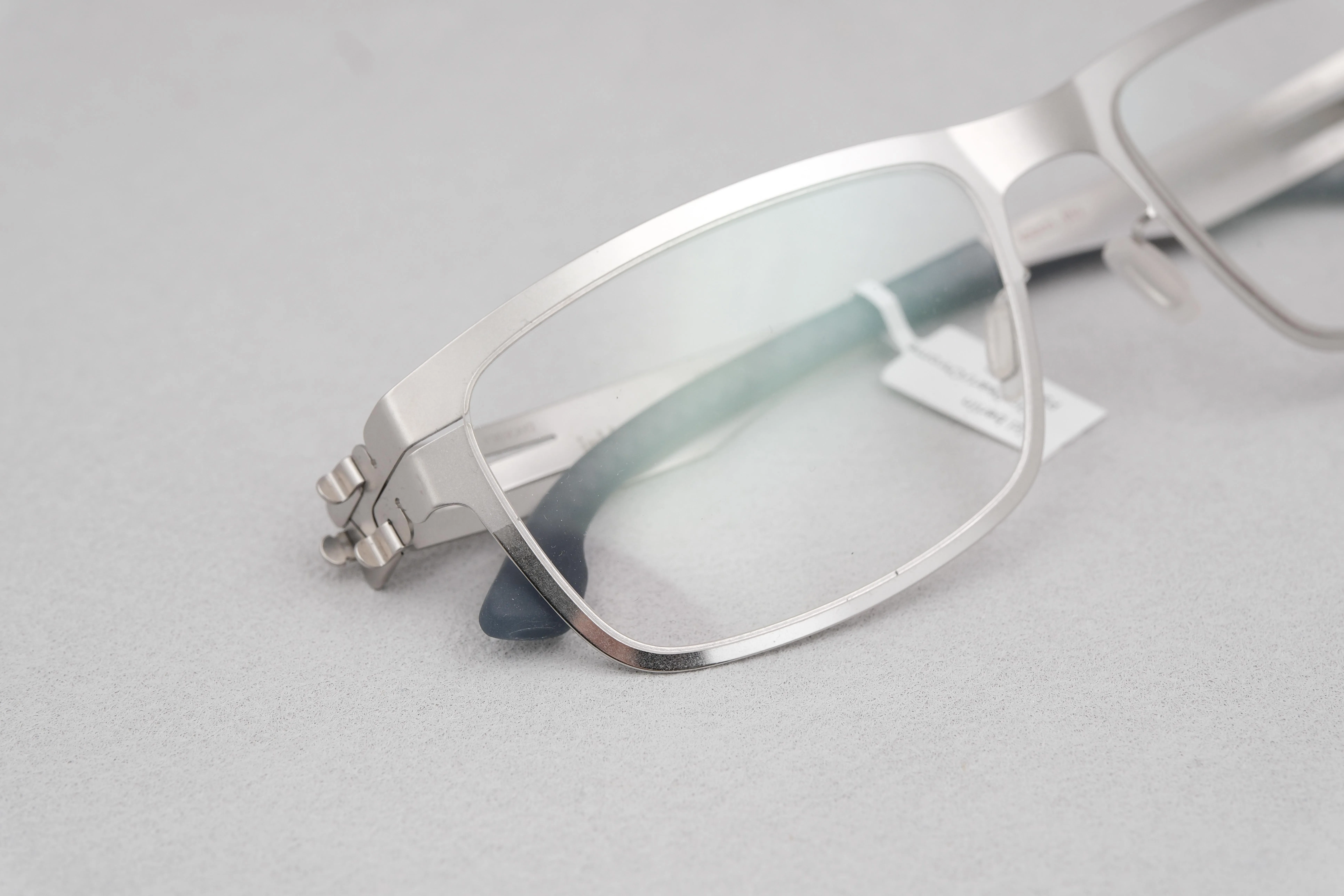 ic!berlin Thilo Pearl/Chrome