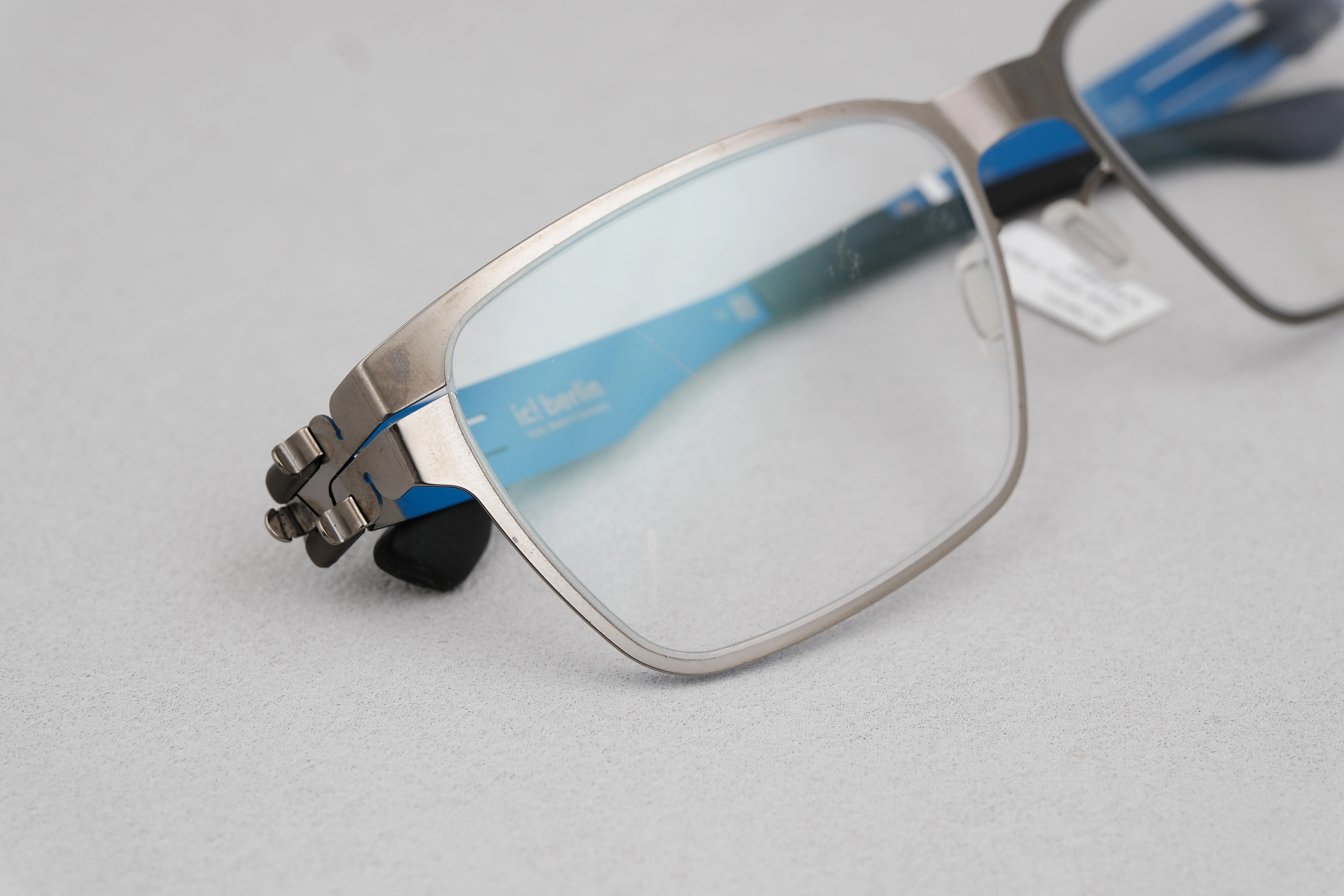 ic!berlin Oscar Shiny Graphite/Ultr