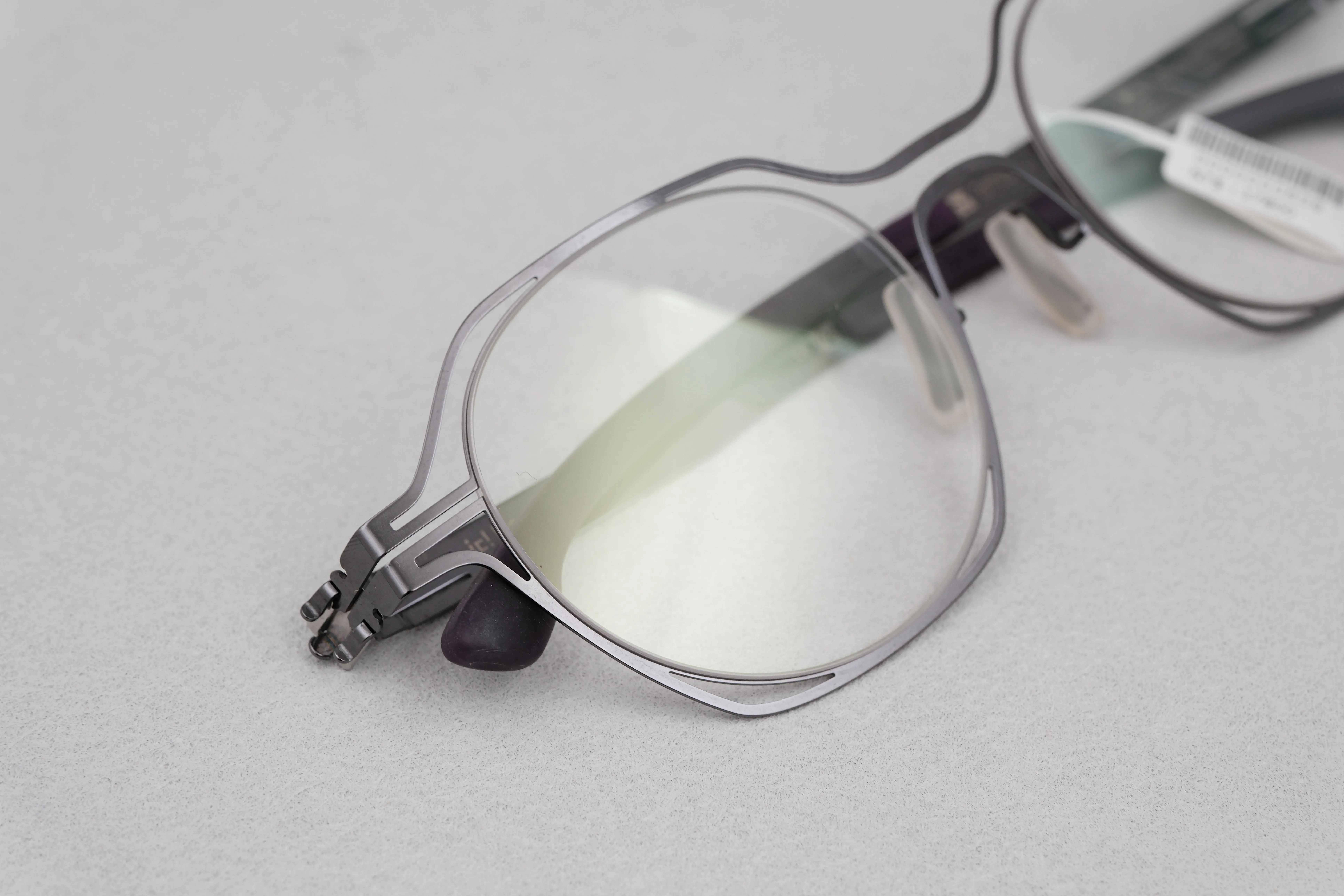 ic!berlin Fire Dragon Dance Shiny A