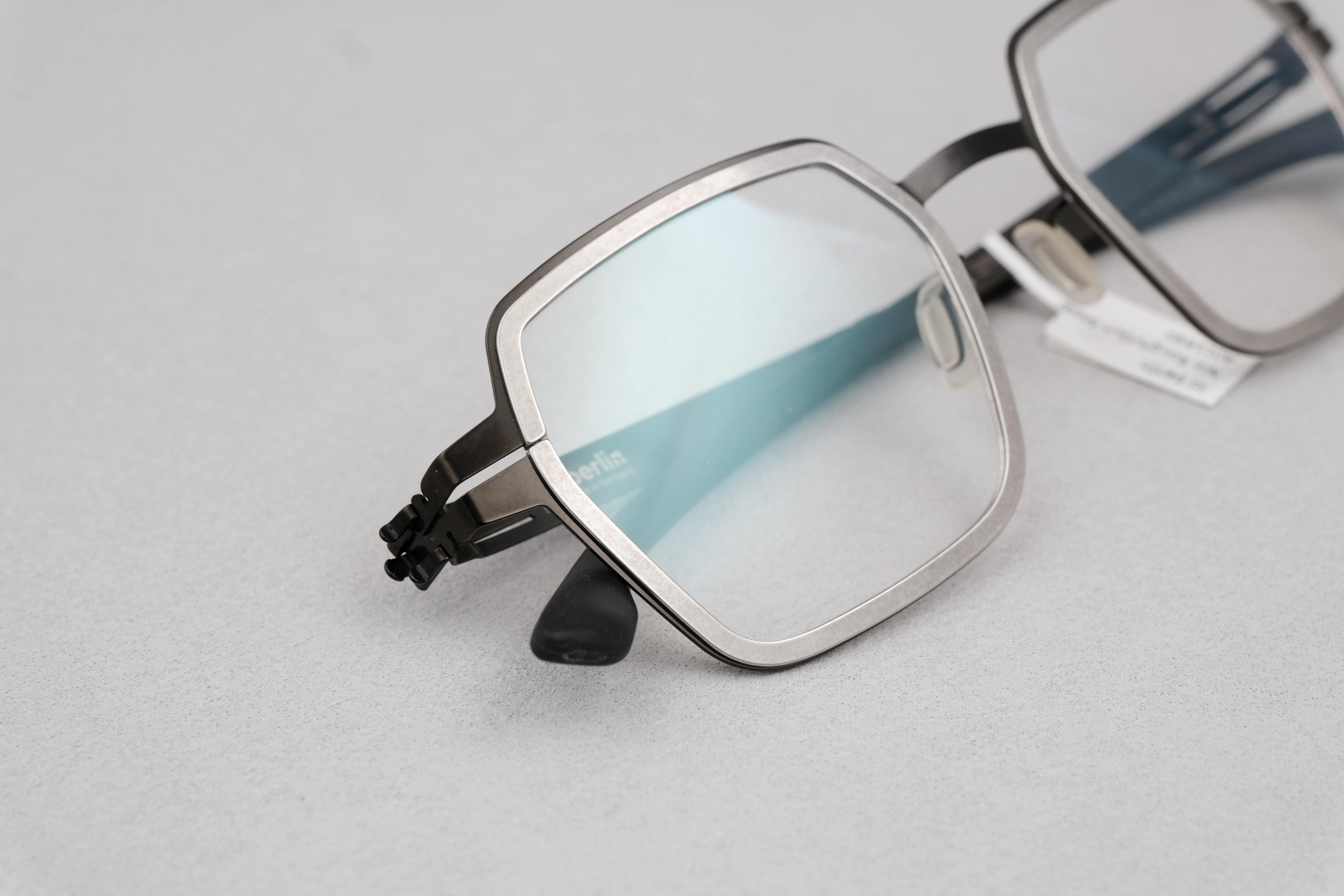 ic!berlin Nio Rough/Gun Metal