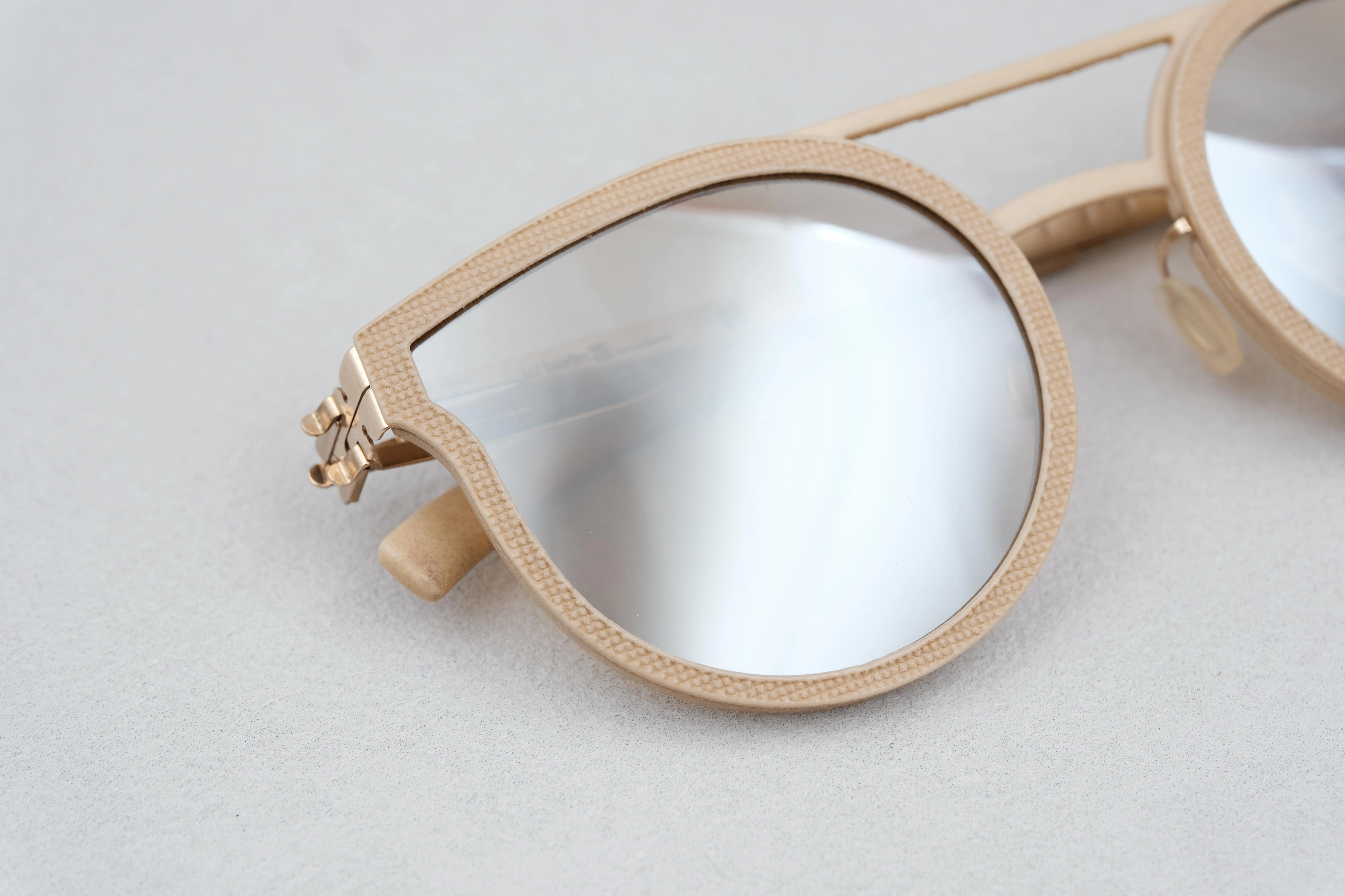 ic!berlin utopia rose gold 藕膚