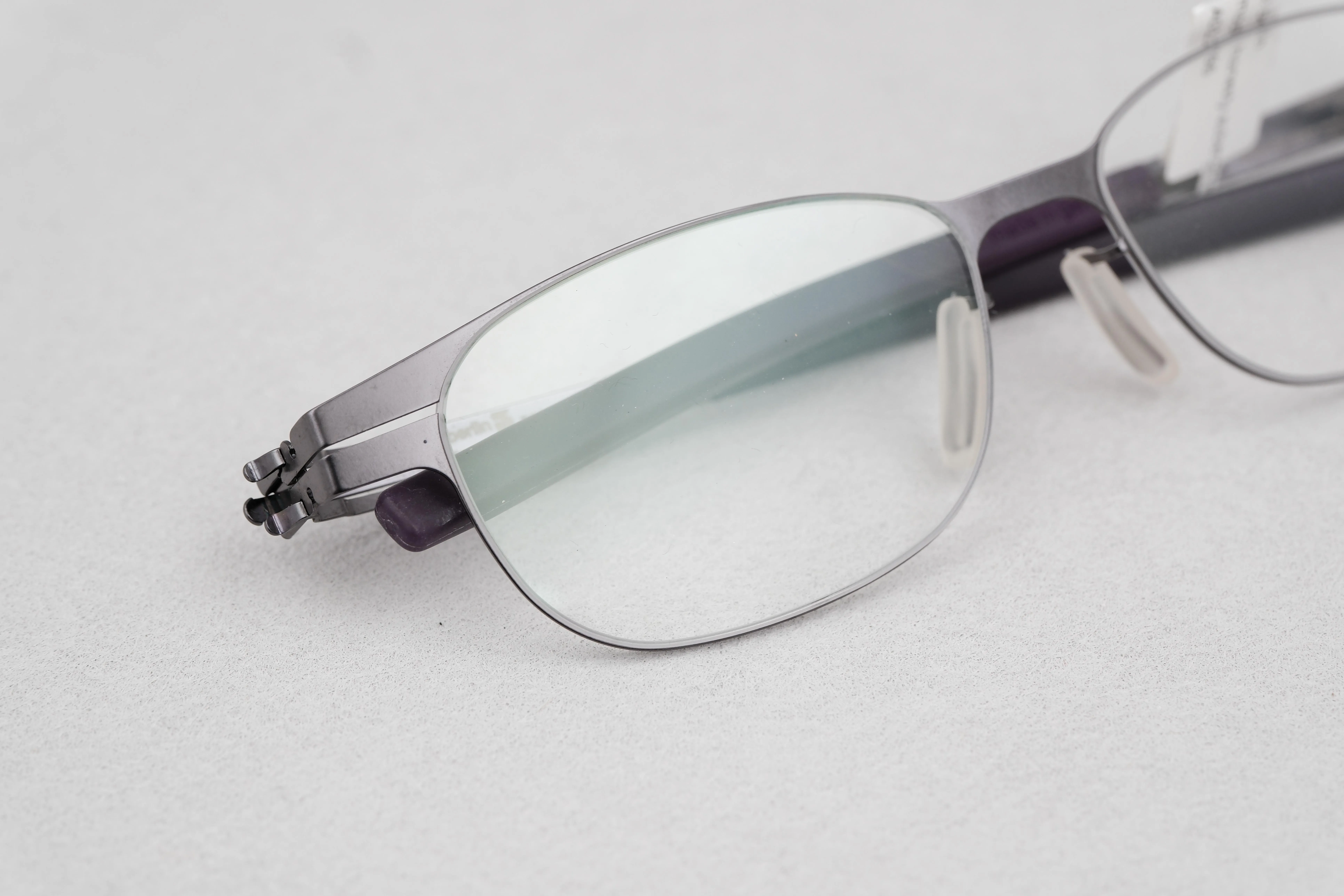 ic!berlin model honesty aubergine