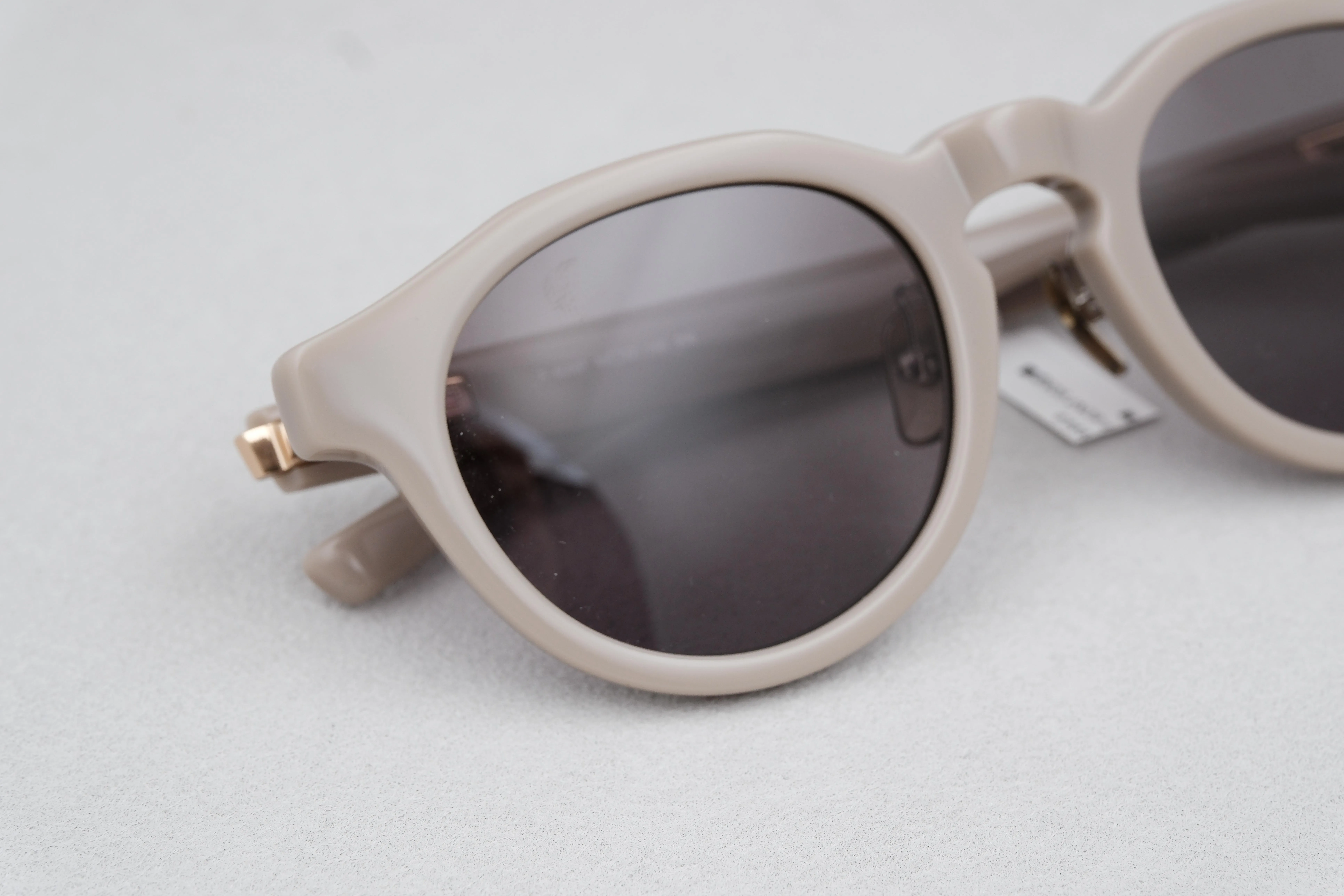 999.9 F-60NP 906@墨 裸