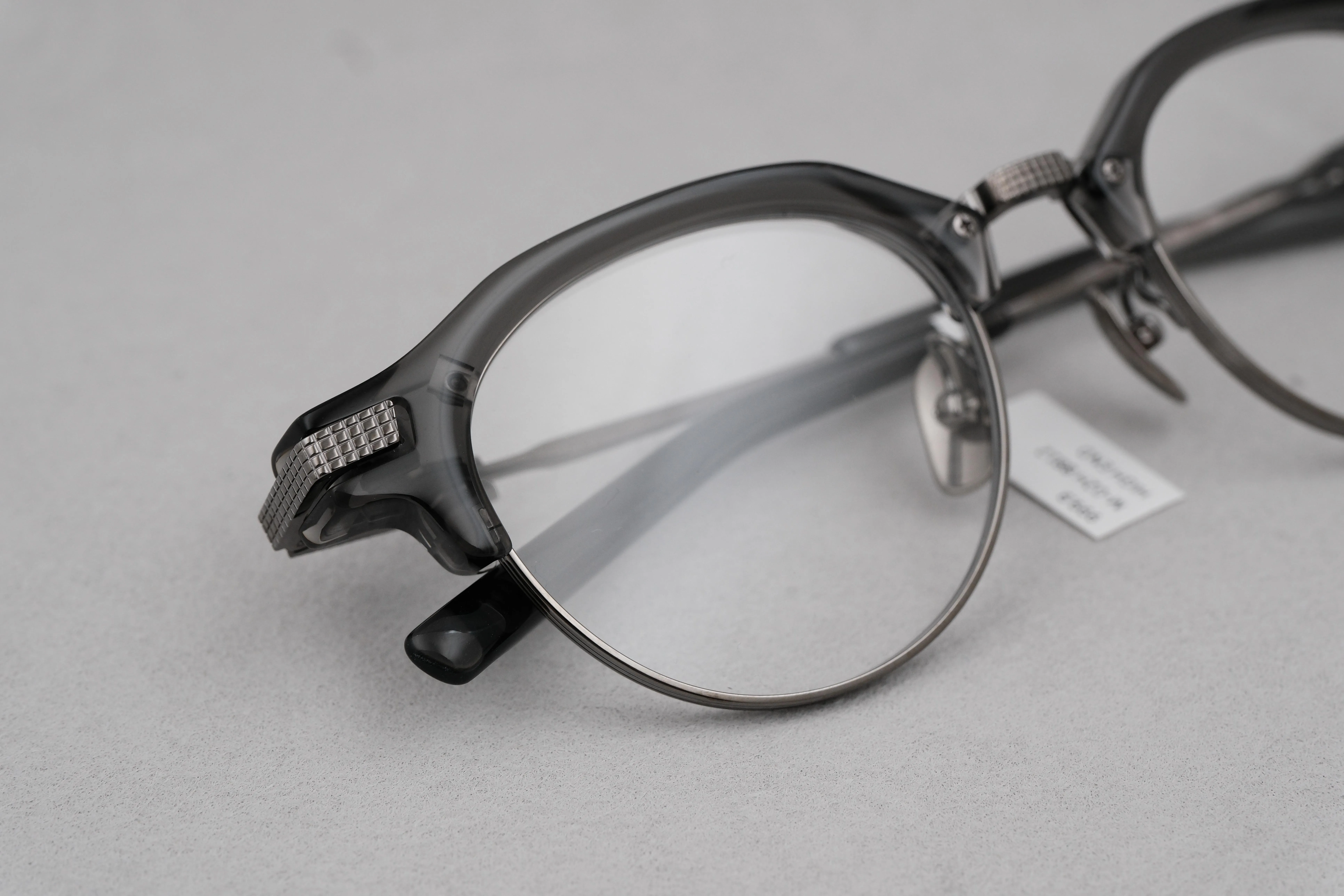 999.9 M-02H 8812 HIGH END