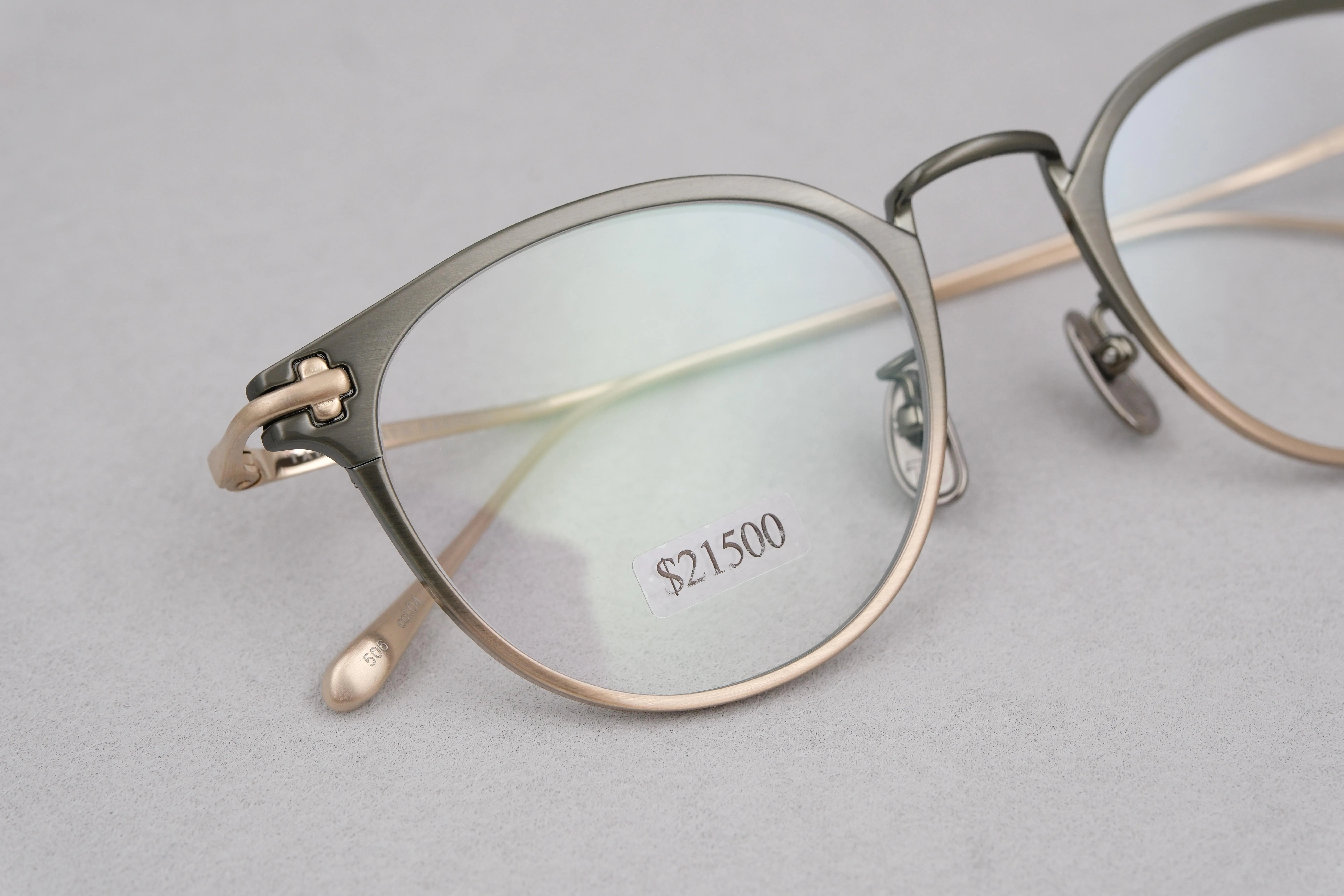 Taylor with resp plural2 col.04