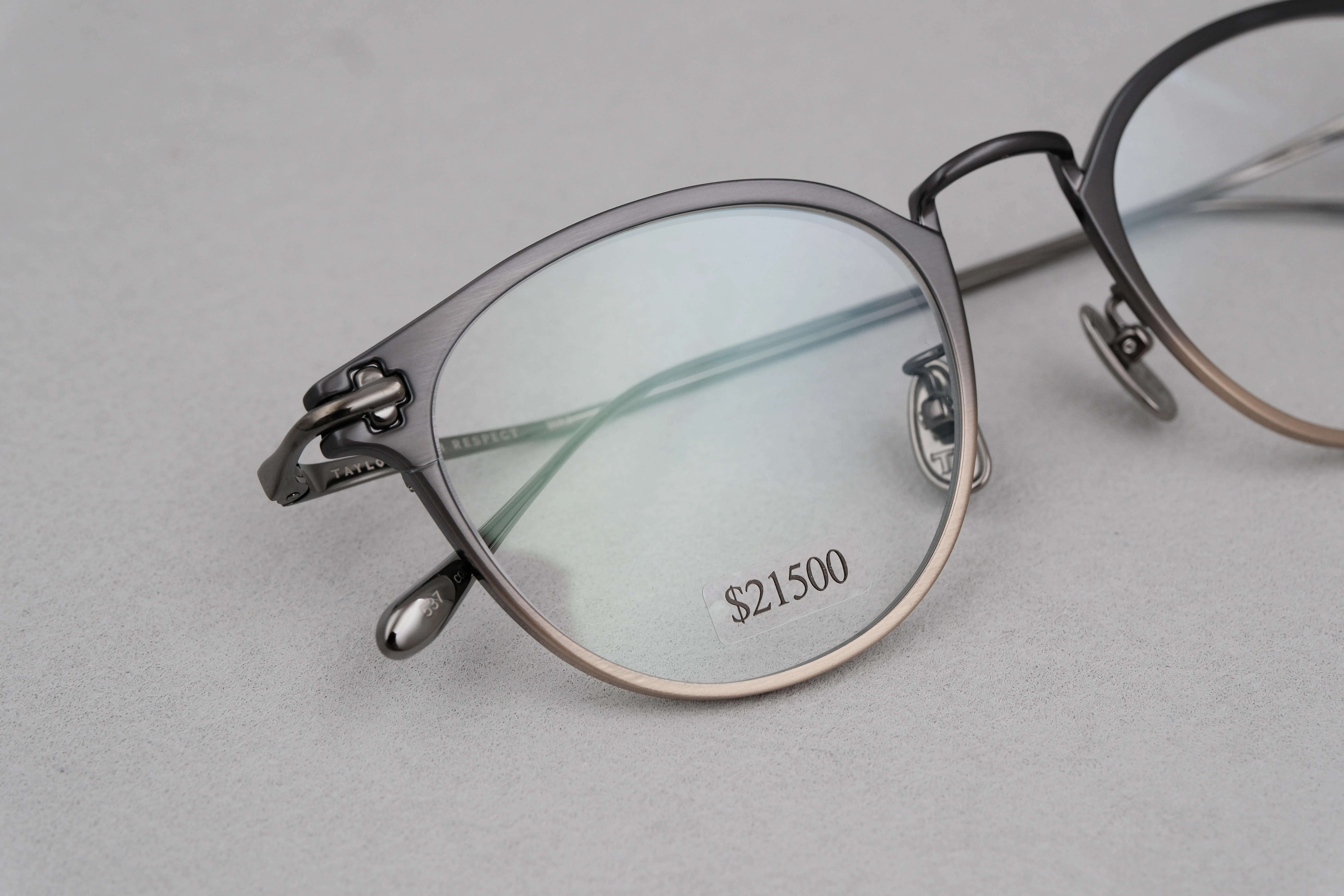 Taylor with resp plural2 col.05