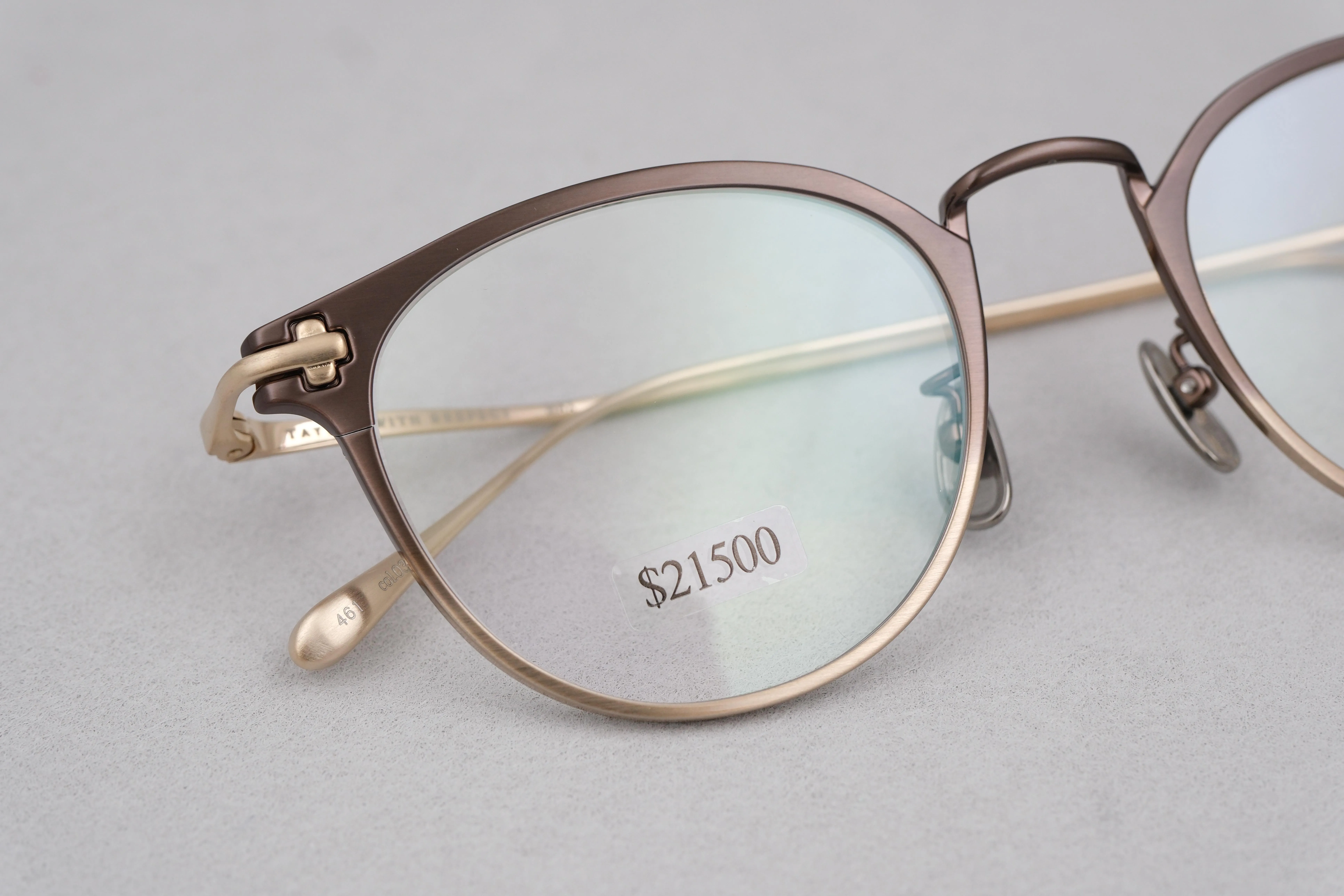 Taylor with resp plural2 col.03