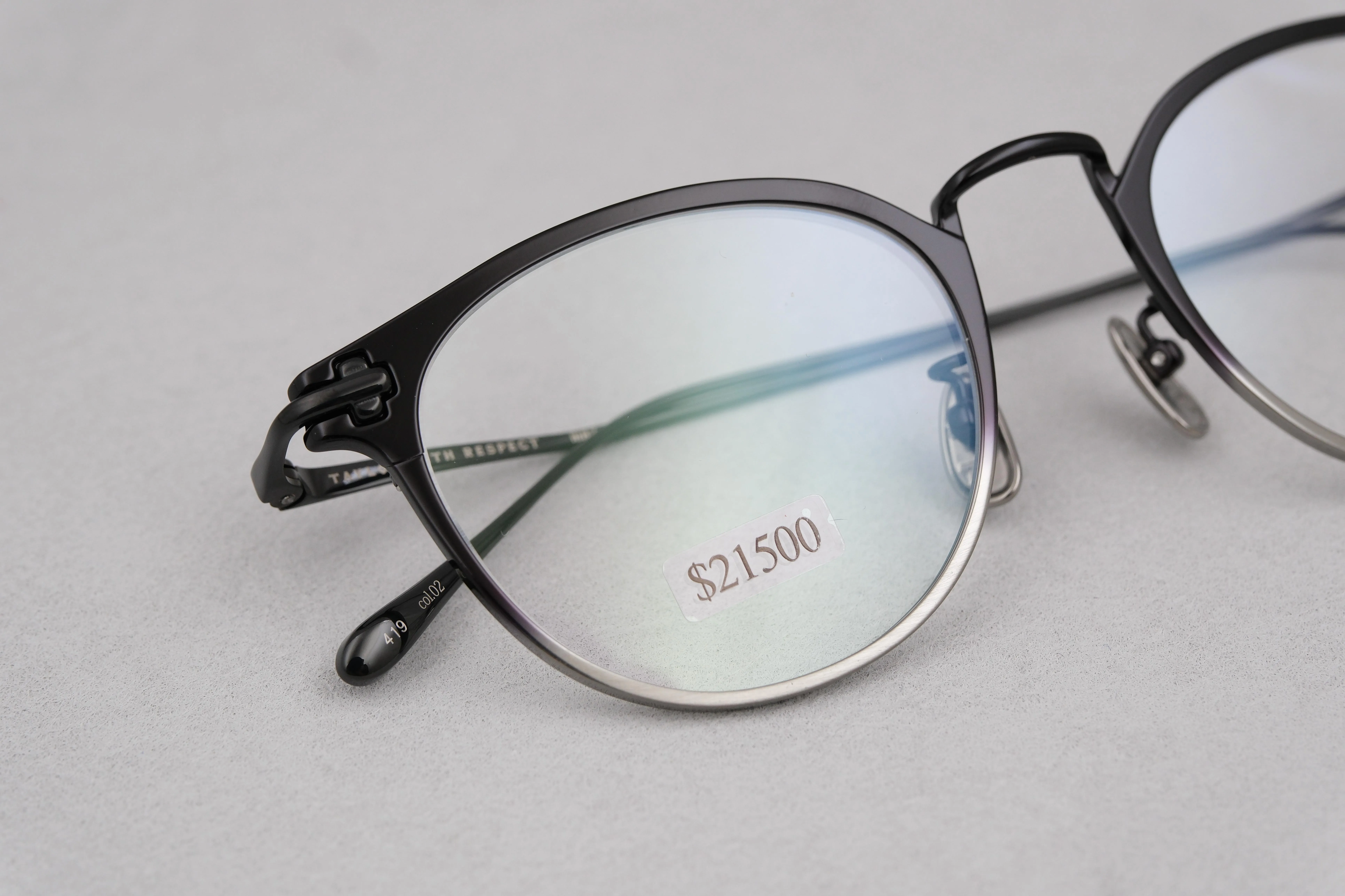 Taylor with resp plural2 col.02