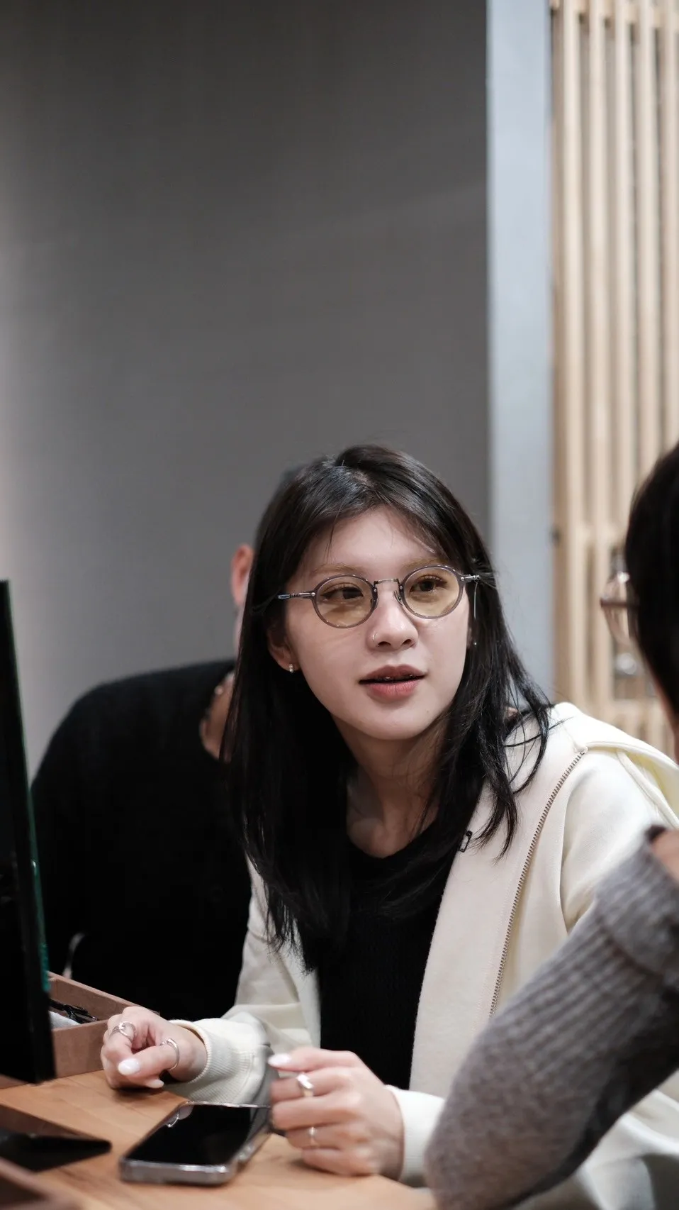 KEARNY SUSAN II HAZY GRAY 