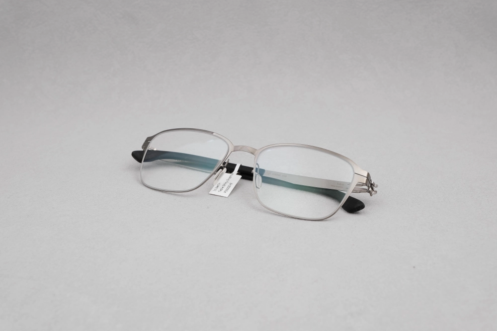 ic!berlin Tebie Shiny Graphite