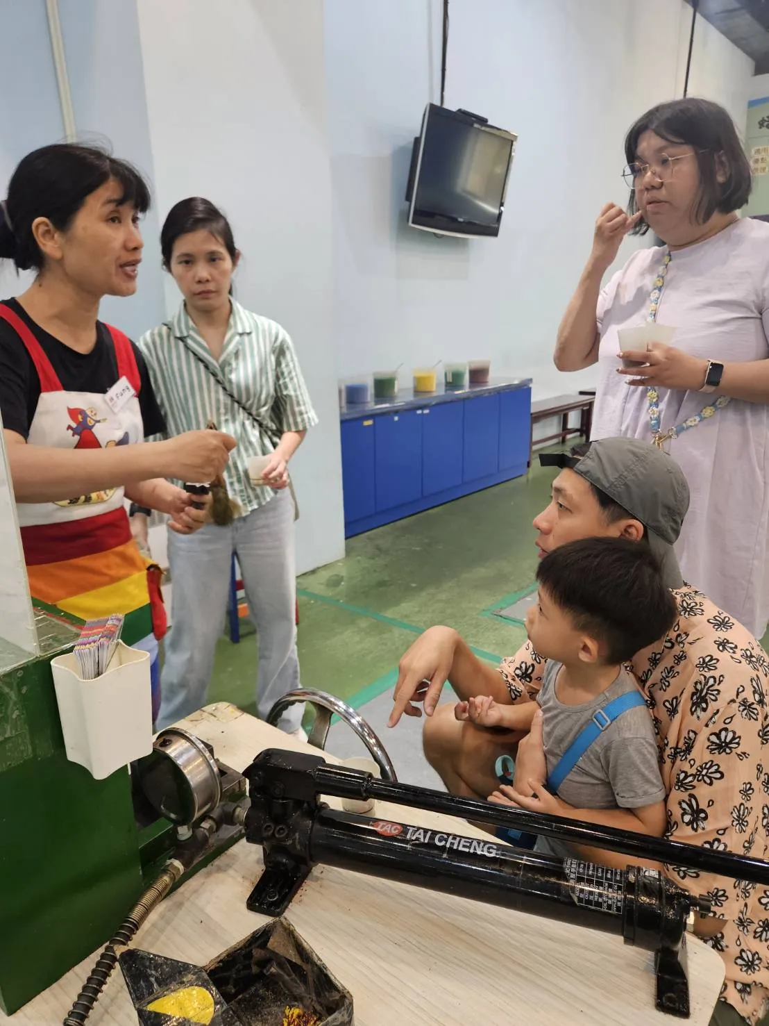 就是愛玩包車自由行｜慧玲一家人 四天三夜宜蘭到十分 親子旅遊回顧