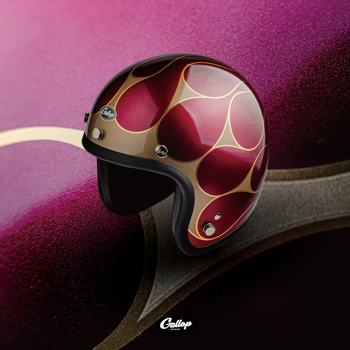 GALLOP’月火’設計款 金箔火焰圖樣 3/4半罩安全帽