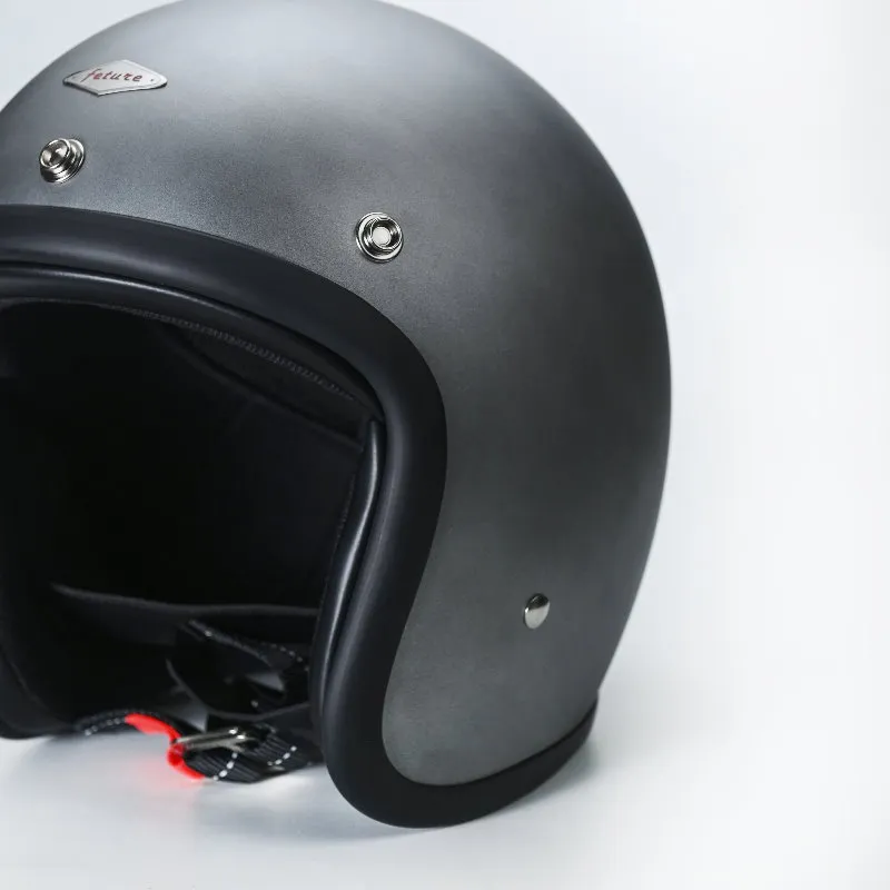 Feture 飛喬安全帽｜500TX 小帽體-平光深曜銀