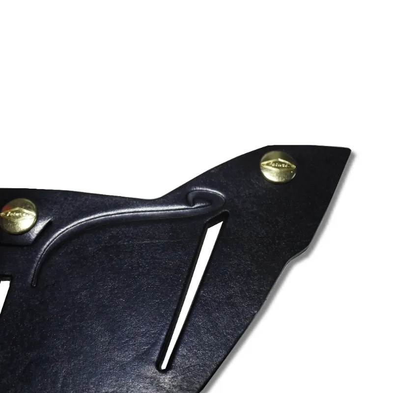 ACE艾斯傑作長版皮革帽舌-黑色