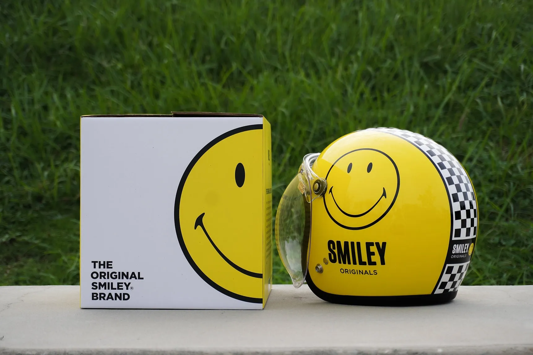 Gallop x SMILEY HELMET 黃色笑臉 聯名款 3/4 半罩安全帽