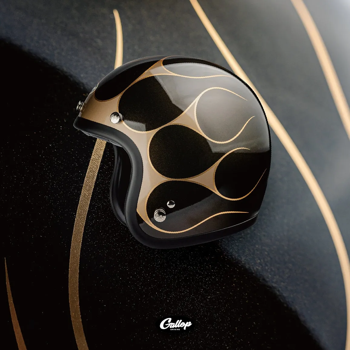 GALLOP’月火’設計款 金箔火焰圖樣 3/4半罩安全帽