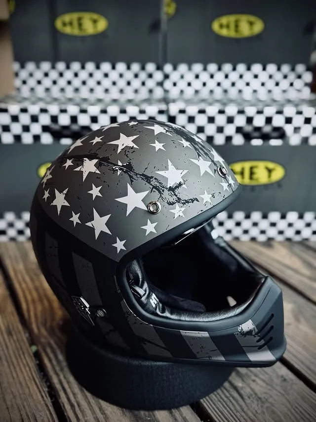 Hey Carlisle 全新發表 - 消光碳灰美國星條旗