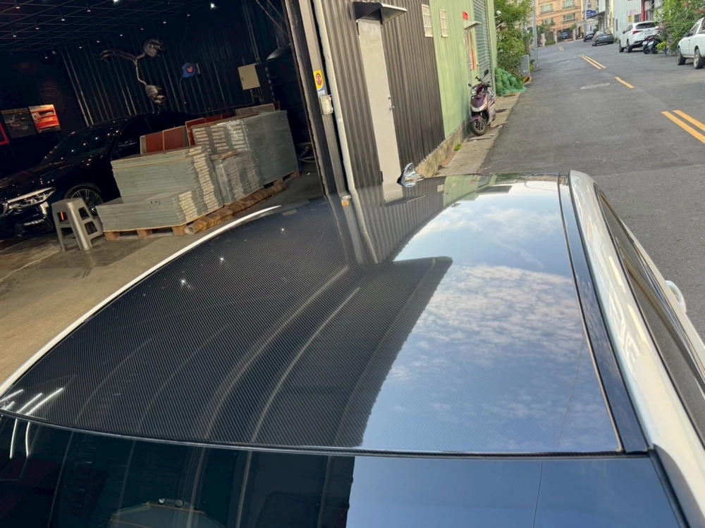 車體貼膜