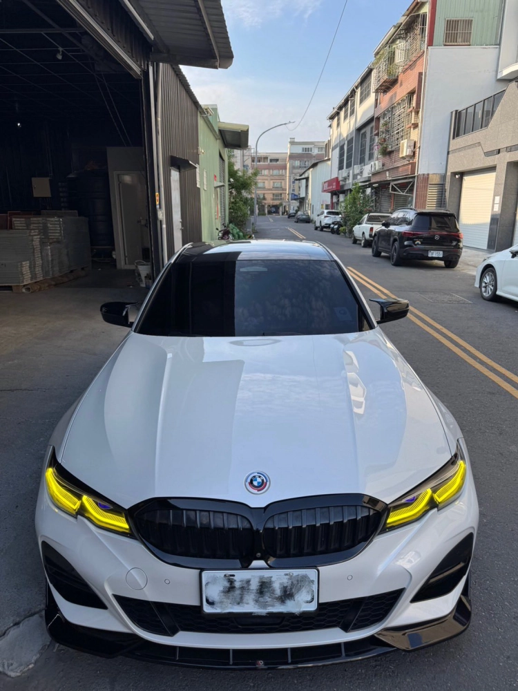 車體貼膜