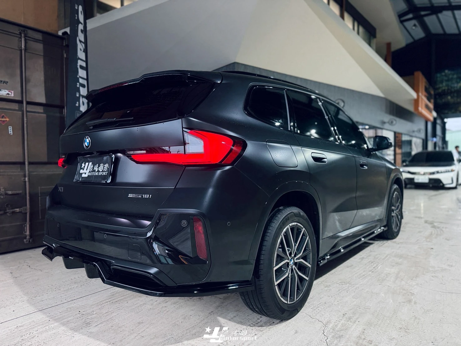 全新 BMW X1 2024- U11 MD Maxton Design 前下巴 側裙 後下巴