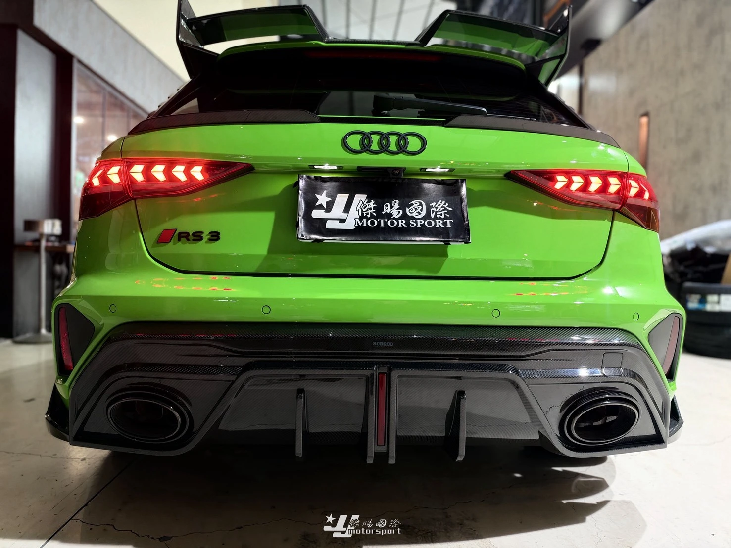 全新 奧迪 Audi RS3 8YA SOOQOO Performance SQ 乾碳 碳纖維 全車套件