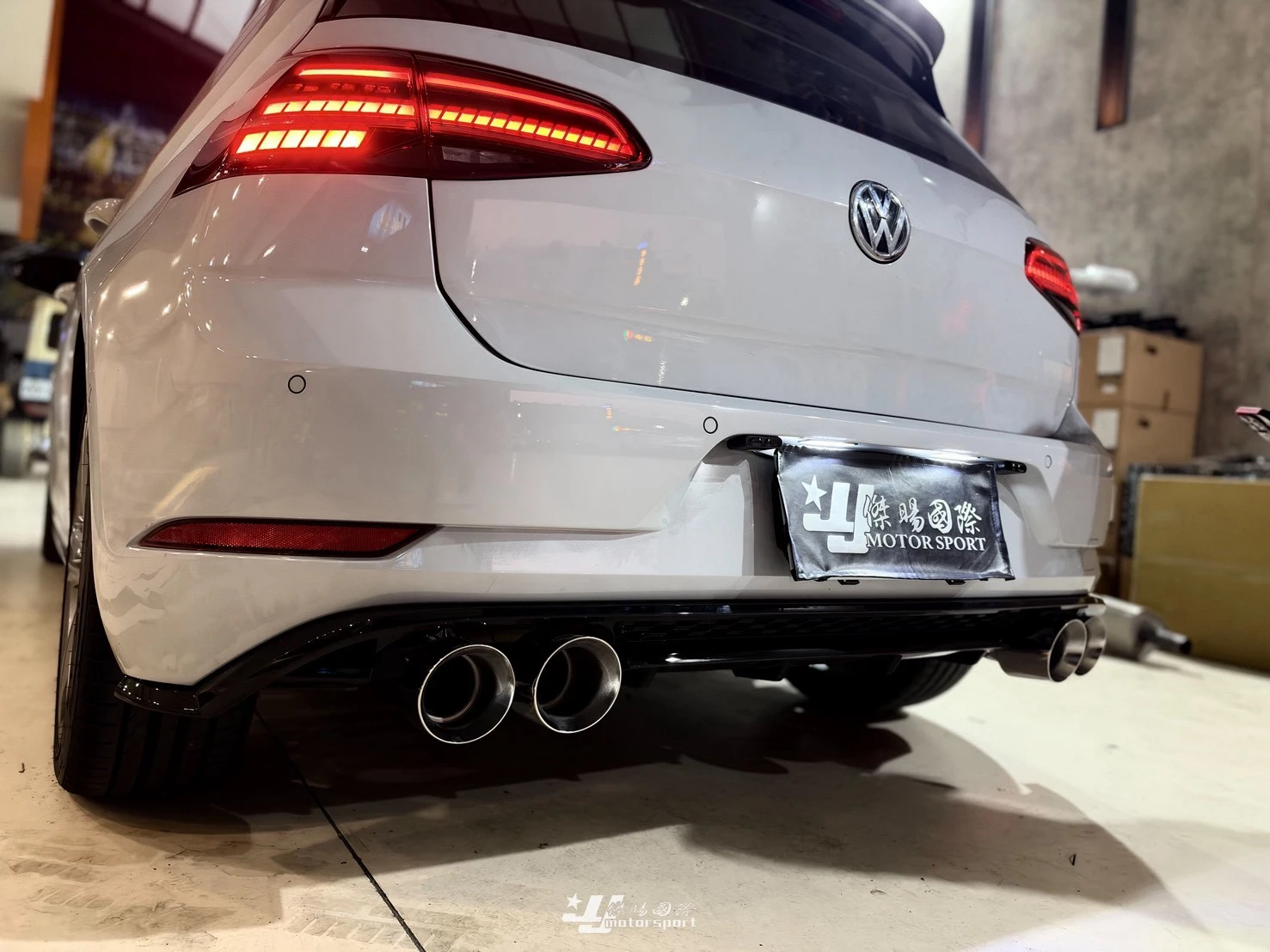 全新 福斯 VW GOLF 7.5 R-LINE 升級 VVS 排氣管 中尾段 + 遙控閥門 排氣管 含後下巴