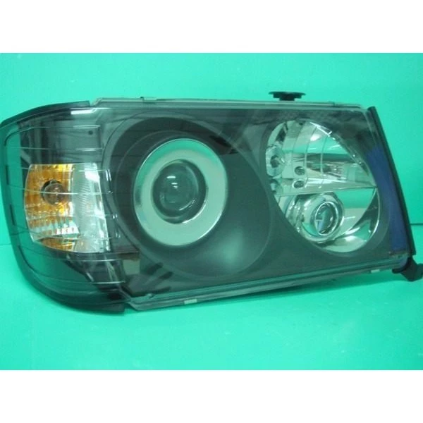 全新實車 W124 88-92 93-95年一体成形魚眼大燈有黑框及銀框