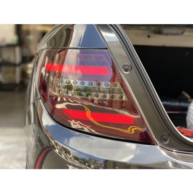 全新 賓士 BENZ W204 C300 C250 08 09 10 類C250 紅黑 紅白 黑框 光柱尾燈