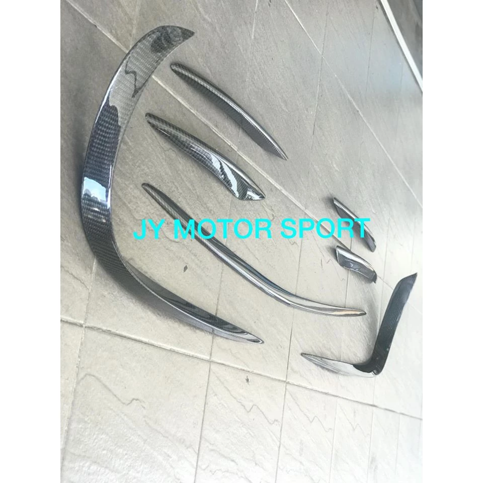 全新高品質BENZ W213 E300 AMG 前保桿專用 碳纖維CARBON 七件式 風刀 飾條