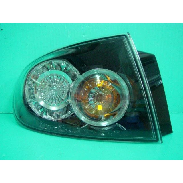 全新 MAZDA3 馬3 MAZDA 3 05 06 07 08 年 黑框 LED 尾燈 一邊1800元