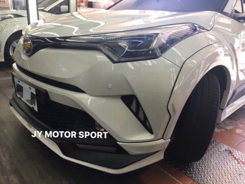 全新 CHR C-HR 2017 TRD 爆龜版 前下巴 側裙 後下巴 含 輪弧含烤漆件