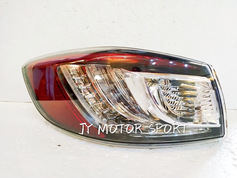 MAZDA3 10 11 12 13 14 馬自達3 馬3 4門 四門 LED尾燈外側 單顆