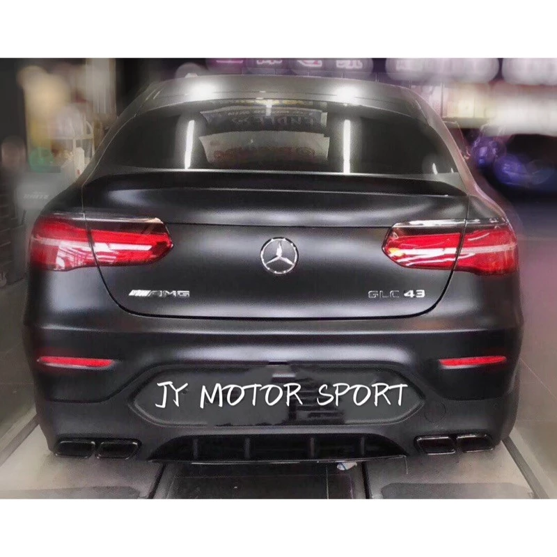 BENZ GLC W253 GLC 250 300 43 升級 GLC63 後下巴含亮黑尾管 COUPE