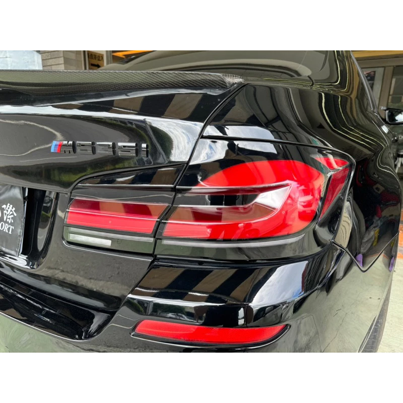 全新 BMW 寶馬 F10 專用 類G30 LCI 小改款 光柱 尾燈 跑馬方向燈 後燈