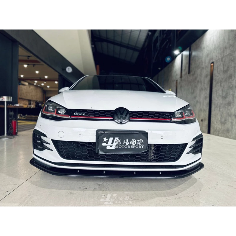 全新 VW 福斯 GOLF 7.5 GTI 專用 TCR 式樣 前下巴 側裙 後下巴 空力套件